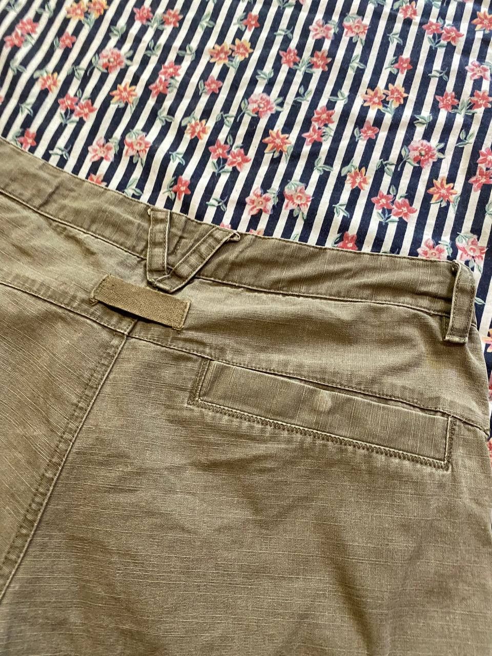 Nike Vintage Nike Y2K Logo Streetwear Shorts Size S Size US 28 / EU 44 - 16 Thumbnail