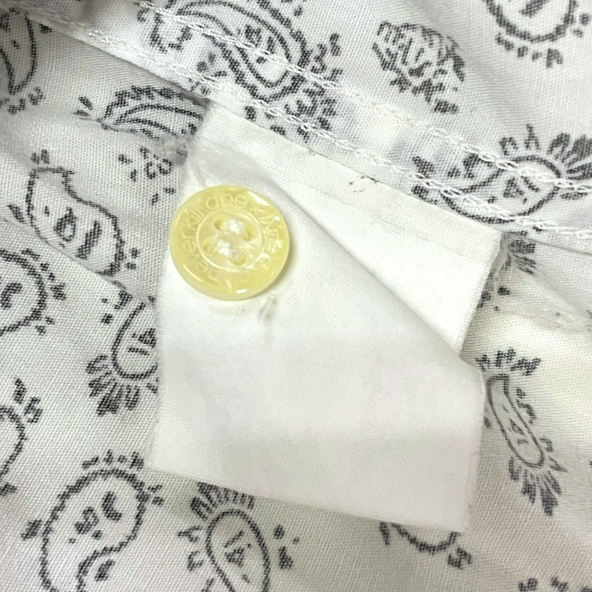 Bape OG2000's Bape Paisley Button-up shirt Size US M / EU 48-50 / 2 - 15 Thumbnail