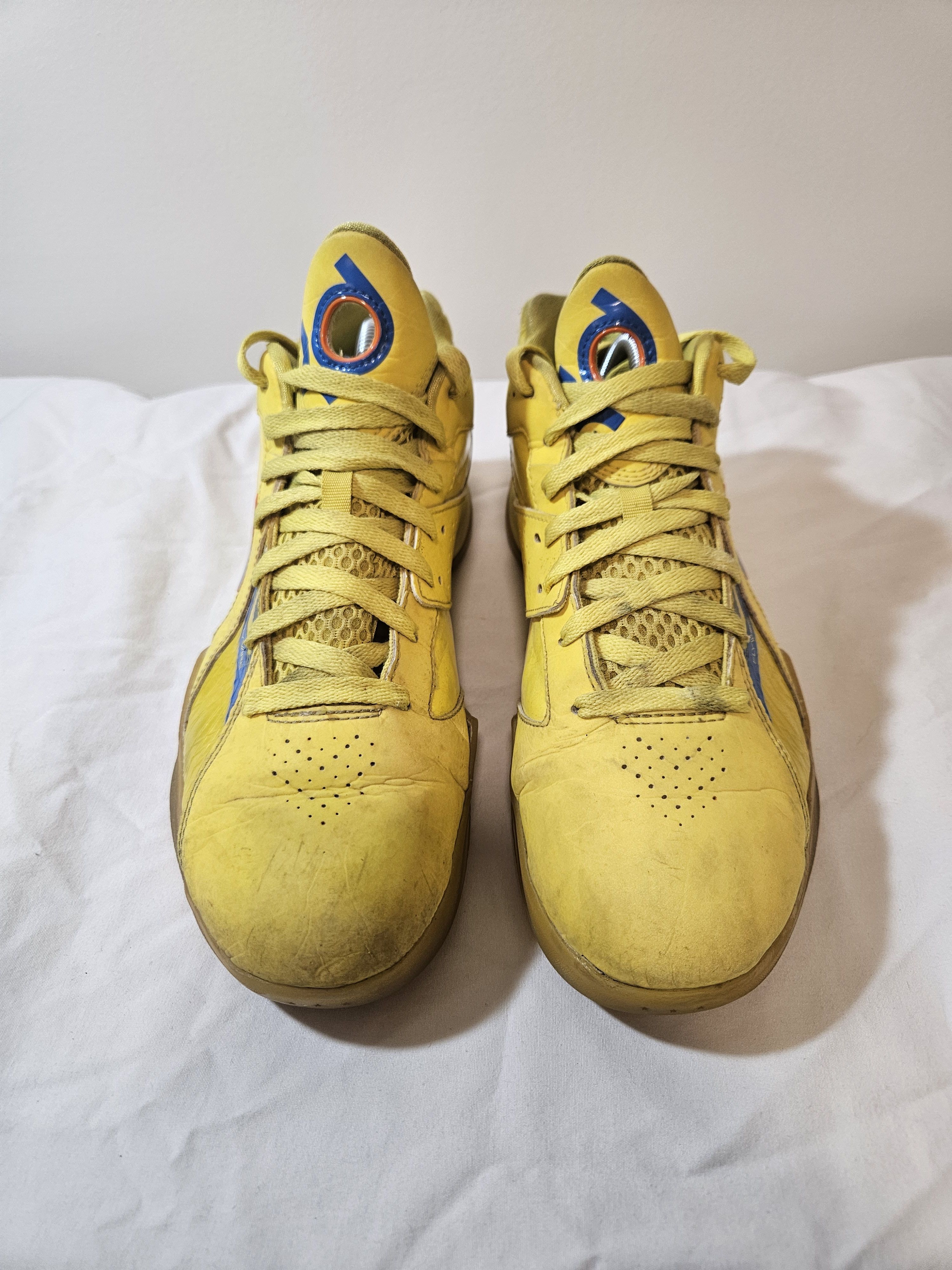 Nike 2010 Nike KD 3 Christmas basketball shoes Size US 8.5 / EU 41-42 - 2 Thumbnail