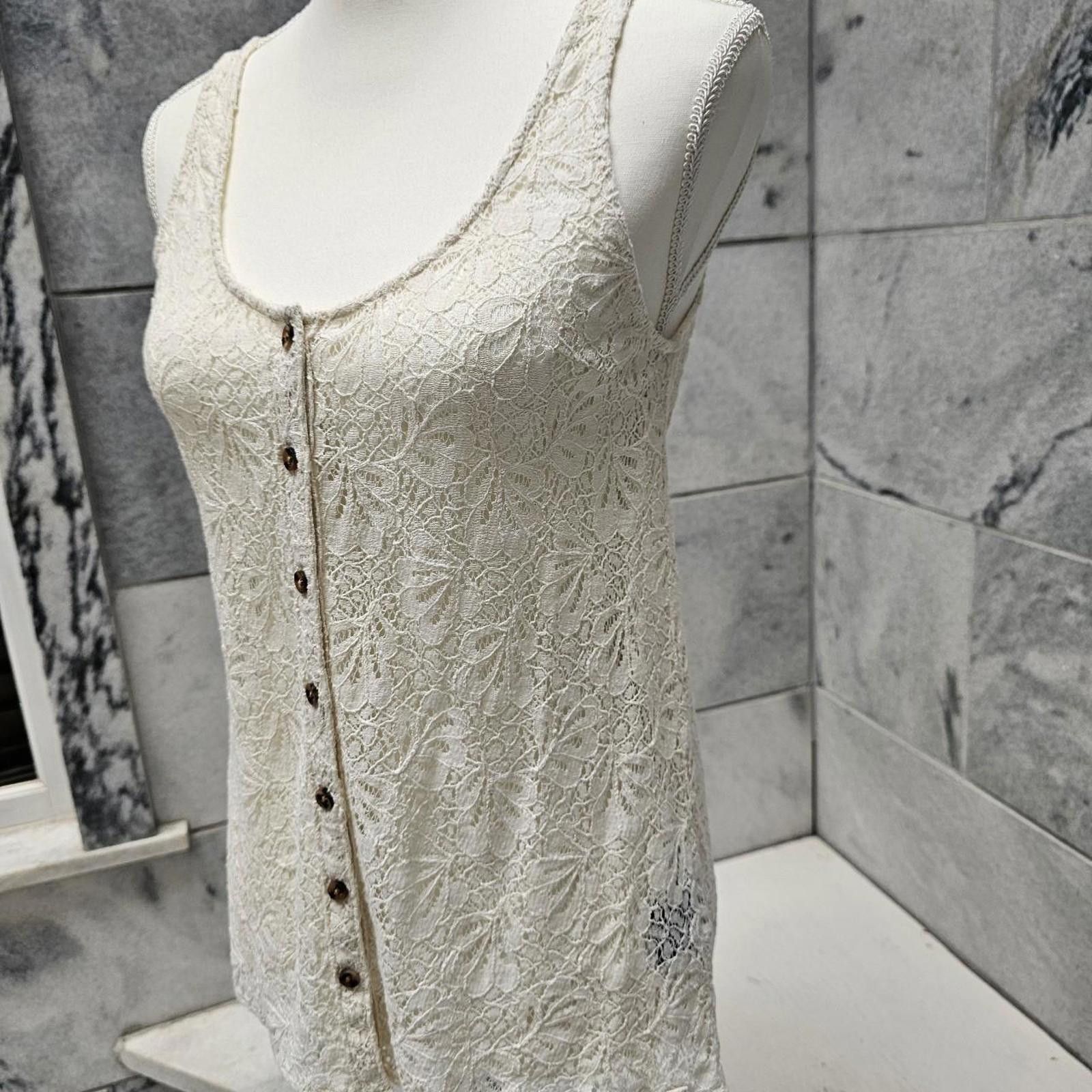 Volcom Volcom Women's Cream Lace Button Front Top Size XS / US 0-2 / IT 36-38 - 4 Thumbnail