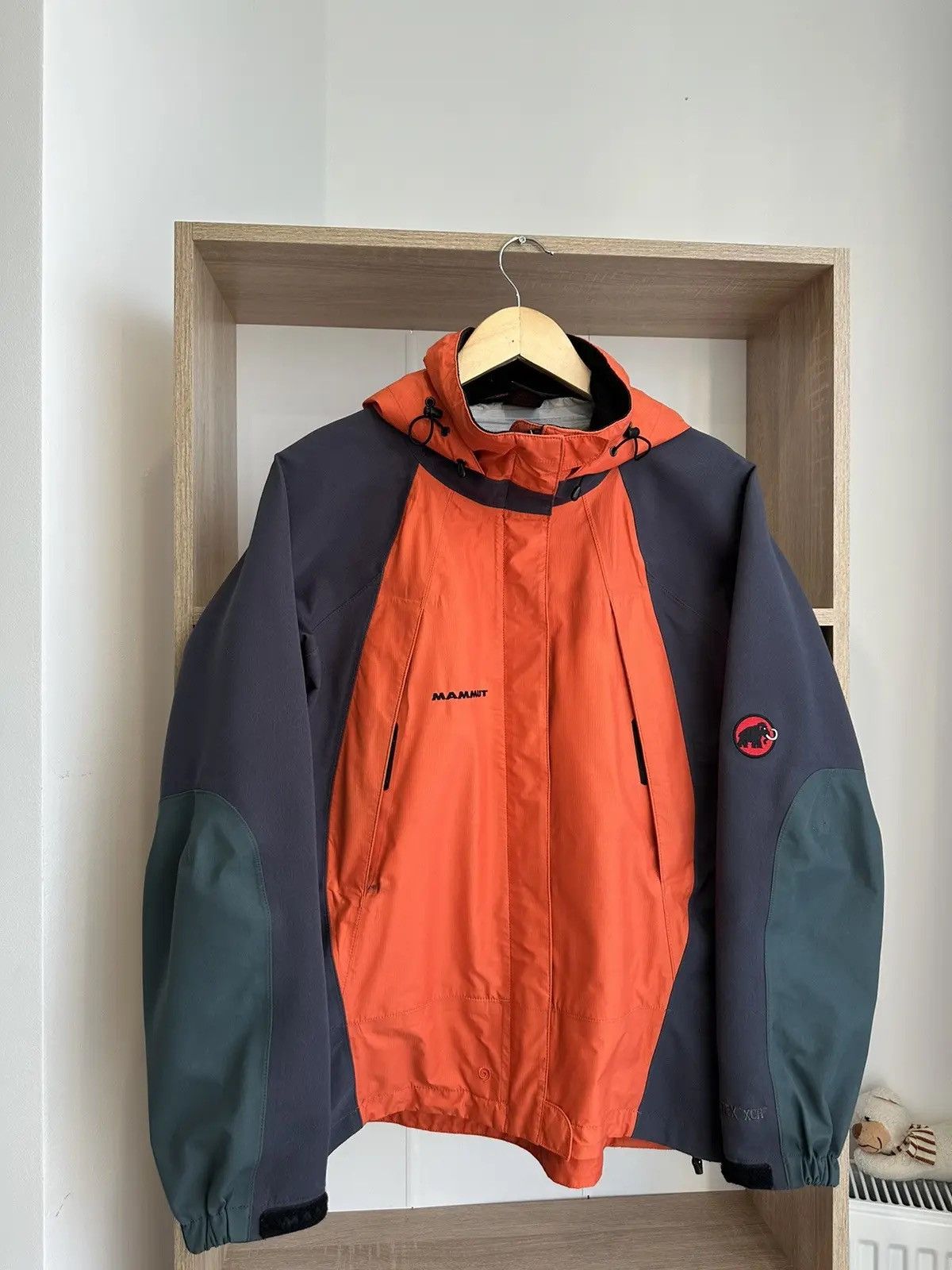 Mammut × Vintage Vintage Mammut XCR Gore-Tex Outdoor Ski Jacket Size US S / EU 44-46 / 1 - 6 Thumbnail