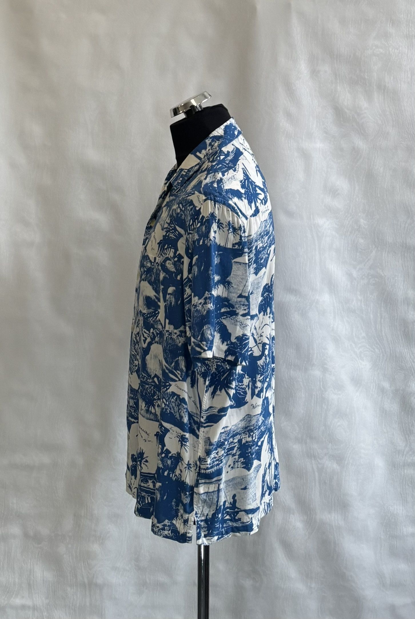 Allsaints Allsaints Hawaiian shirt size. S fit M/L Size US S / EU 44-46 / 1 - 3 Thumbnail
