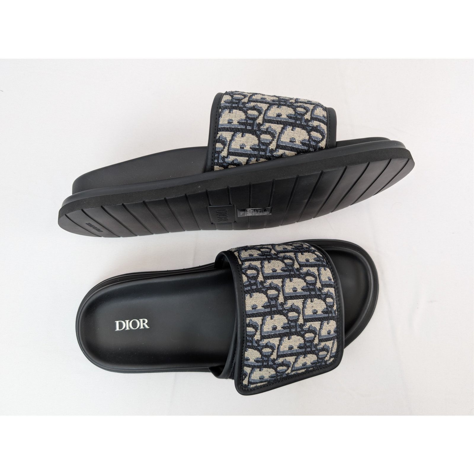 o1rshd1 Oblique jacquard Aqua Sandal Slipper Slide in Black