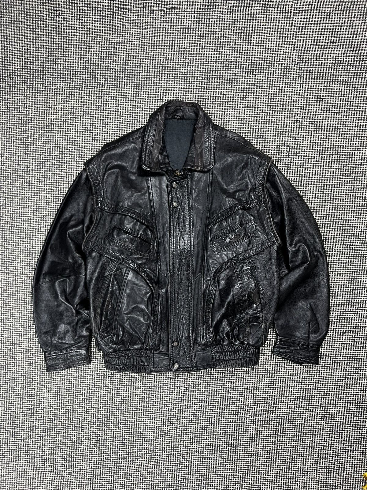 Genuine Leather ➕ vintage genuine leather boxy bomber jacket 2 in 1 vest Size US M / EU 48-50 / 2 - 1 Thumbnail