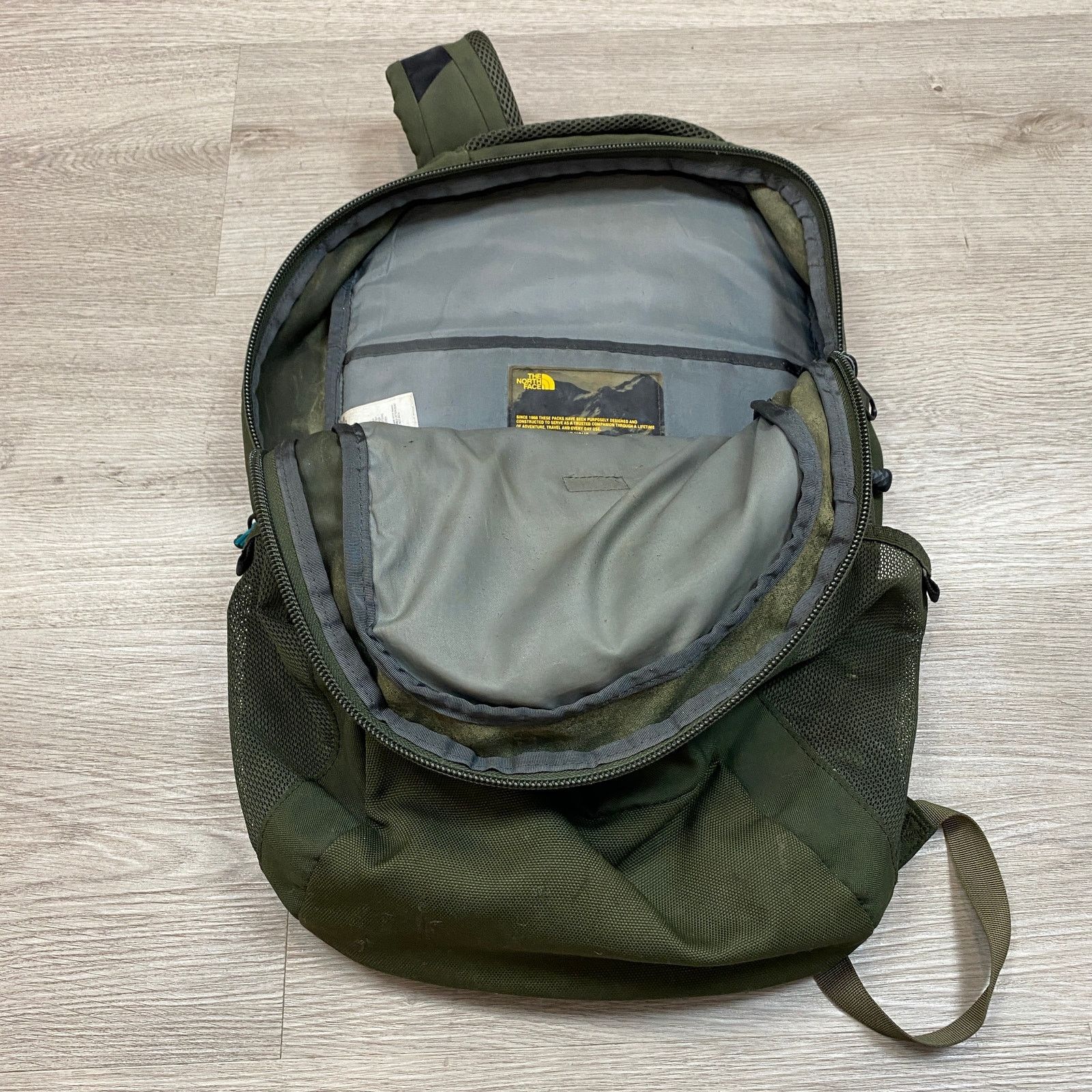 The North Face The North Face Vault Everyday Commuter Backpack Daypack Size ONE SIZE - 5 Thumbnail