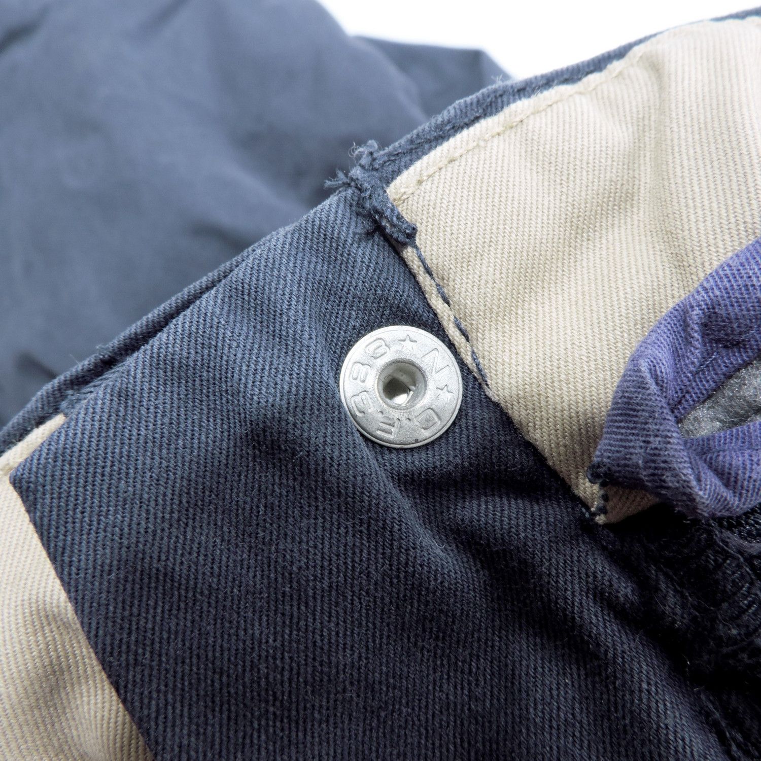 Tommy Hilfiger TOMMY HILFIGER CARGO SHORT PANTS Size US 32 / EU 48 - 7 Thumbnail