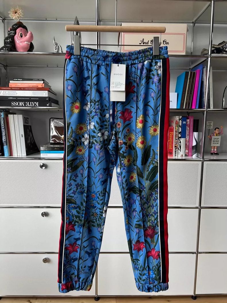 Gucci Gucci Size S Blue floral elastic sports trousers 2504-Next Size US 28 / EU 44 - 1 Thumbnail