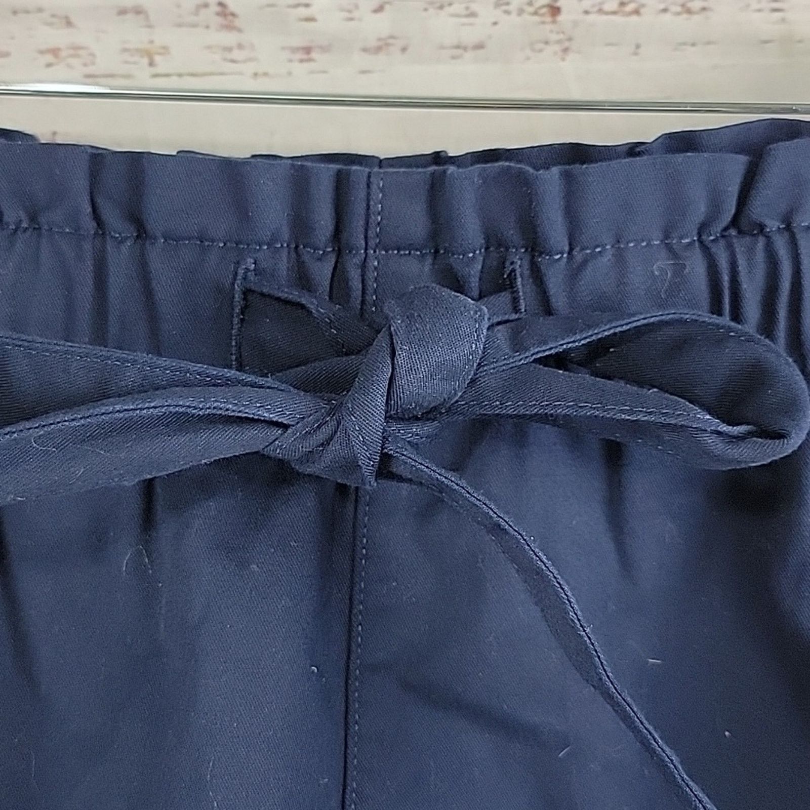 J.Crew J Crew Navy Paperbag Chino Shorts Size 2 Size 26" / US 2 / IT 38 - 2 Thumbnail