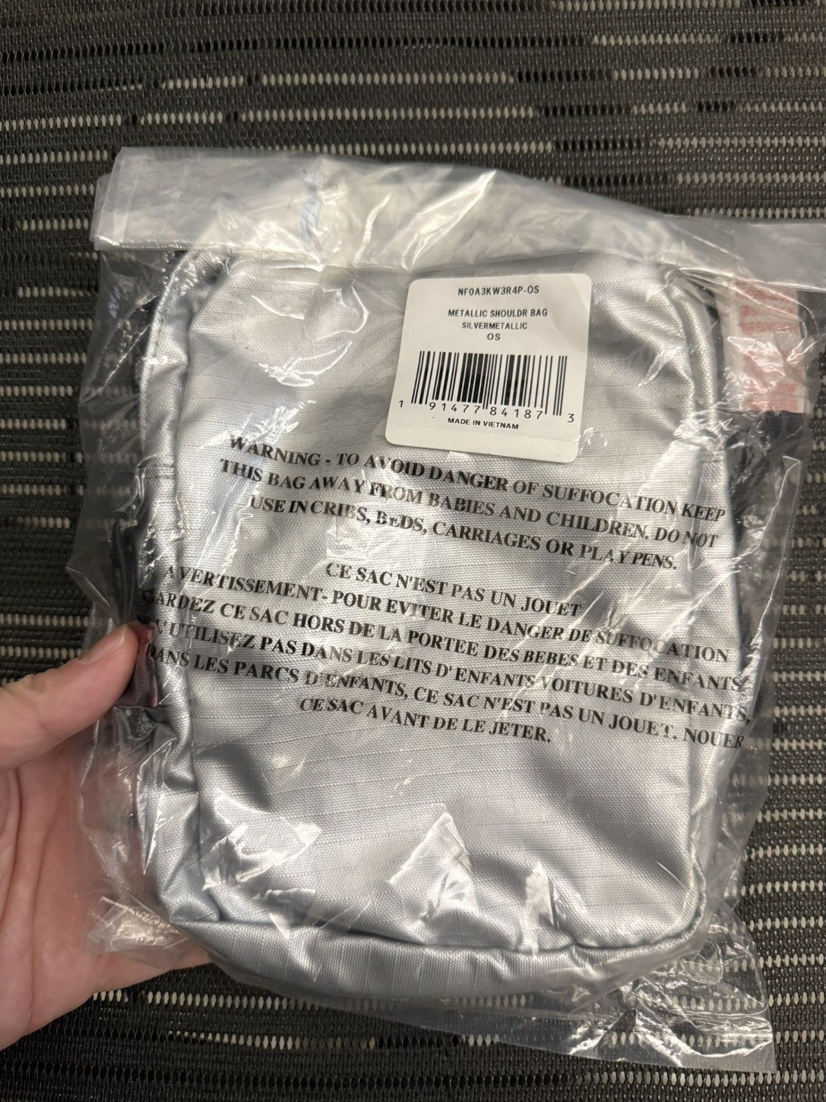 Supreme × The North Face Supreme tnf the north face metallic shoulder bag sliver Size ONE SIZE - 2 Thumbnail