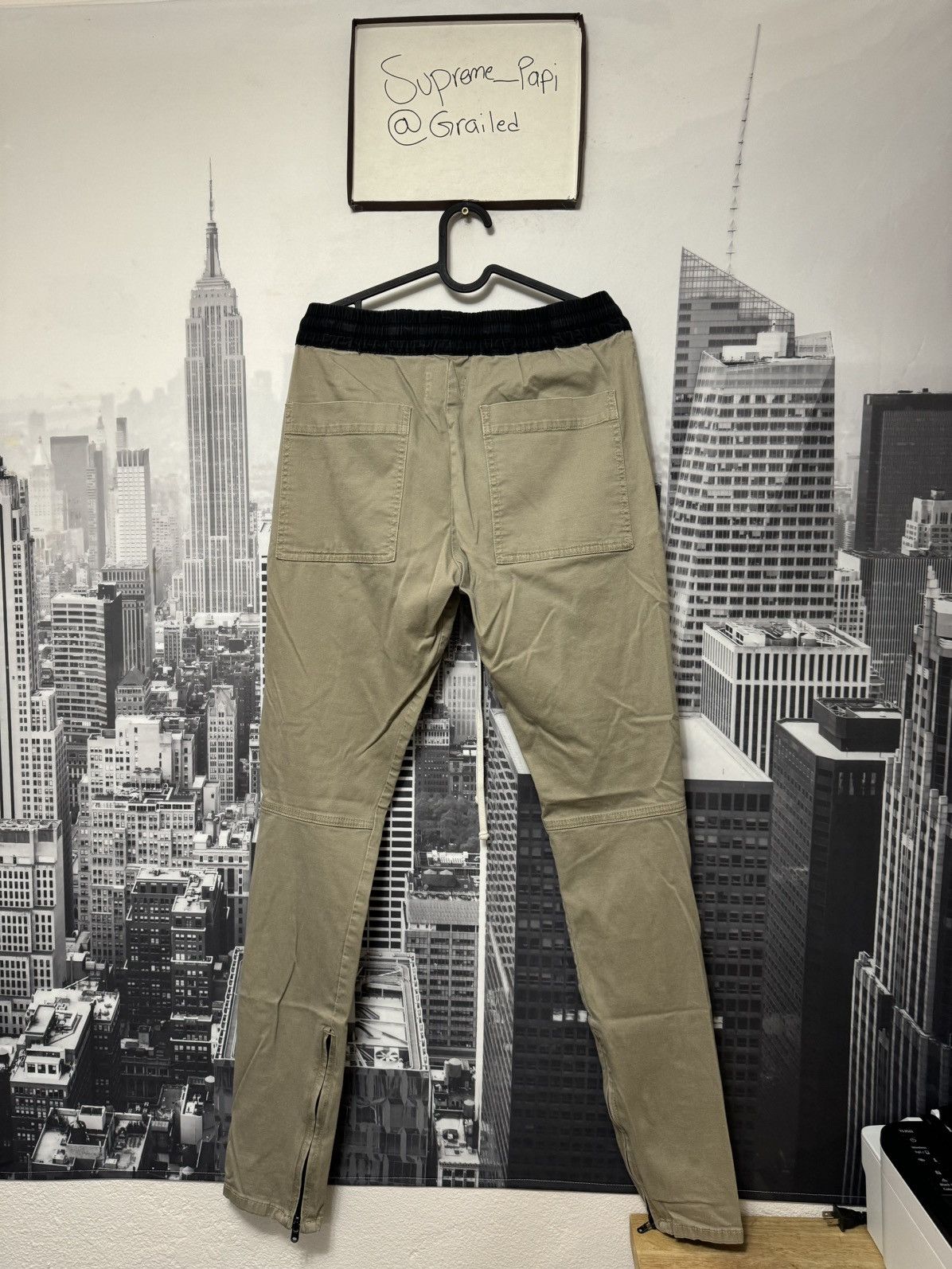 🔥FOG Fear of God Essentials OG Cargo Pants SZ Large Tan