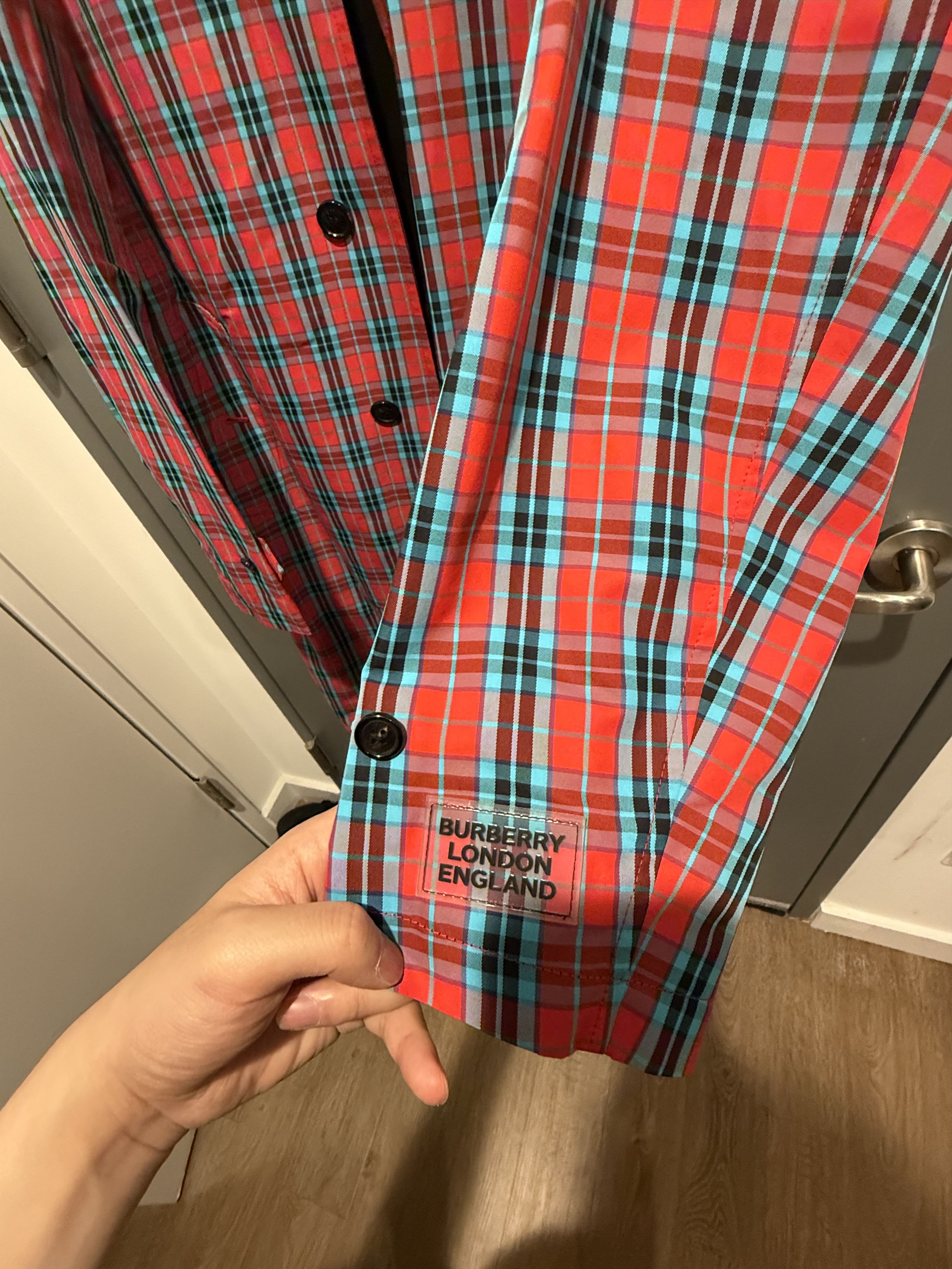 Burberry Contrast Collar Check Size US M / EU 48-50 / 2 - 4 Thumbnail