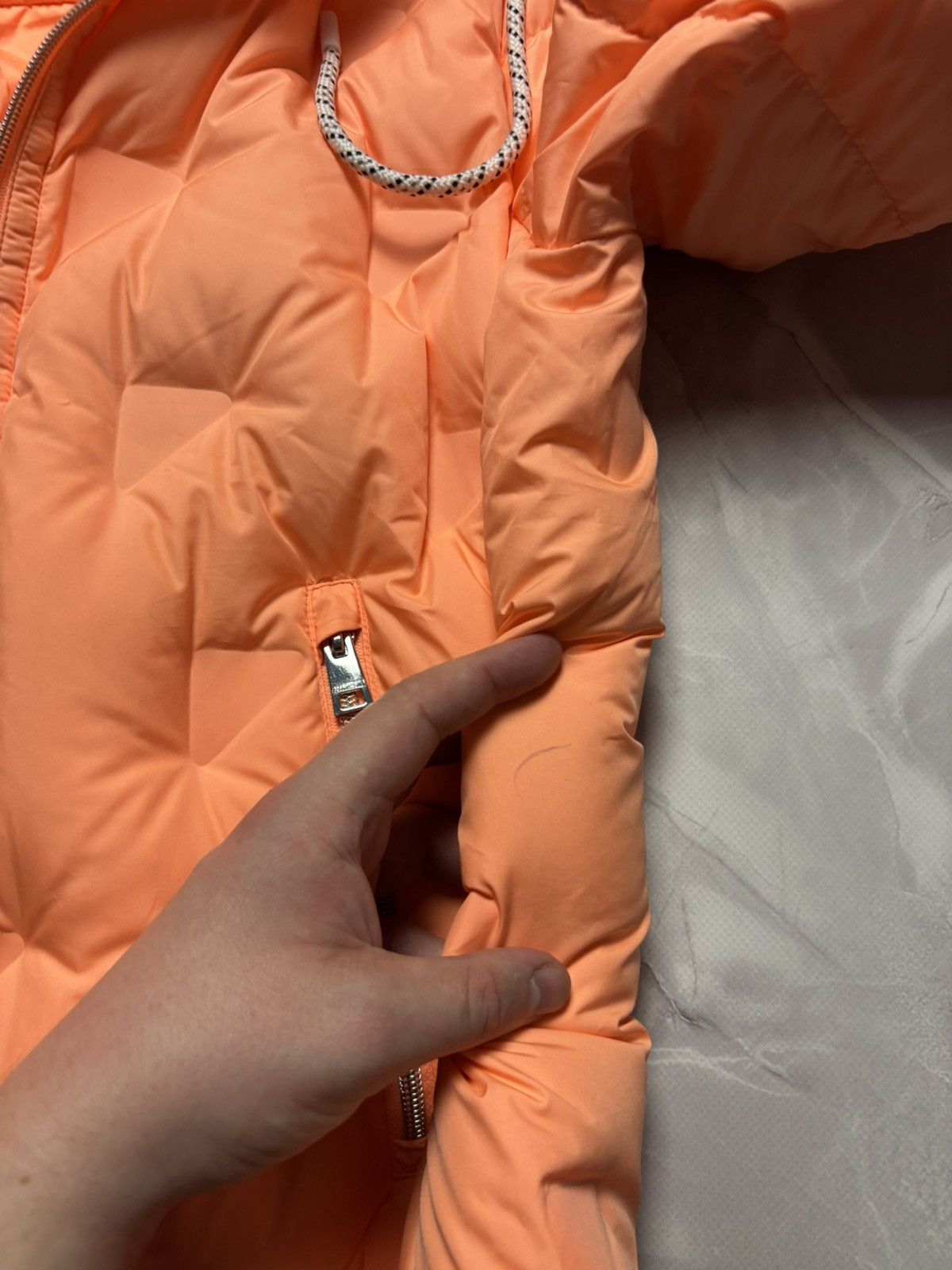 Other Marc Cain Down Puffer Jacket Hooded Apricot Women's N4 (M) Size M / US 6-8 / IT 42-44 - 9 Thumbnail