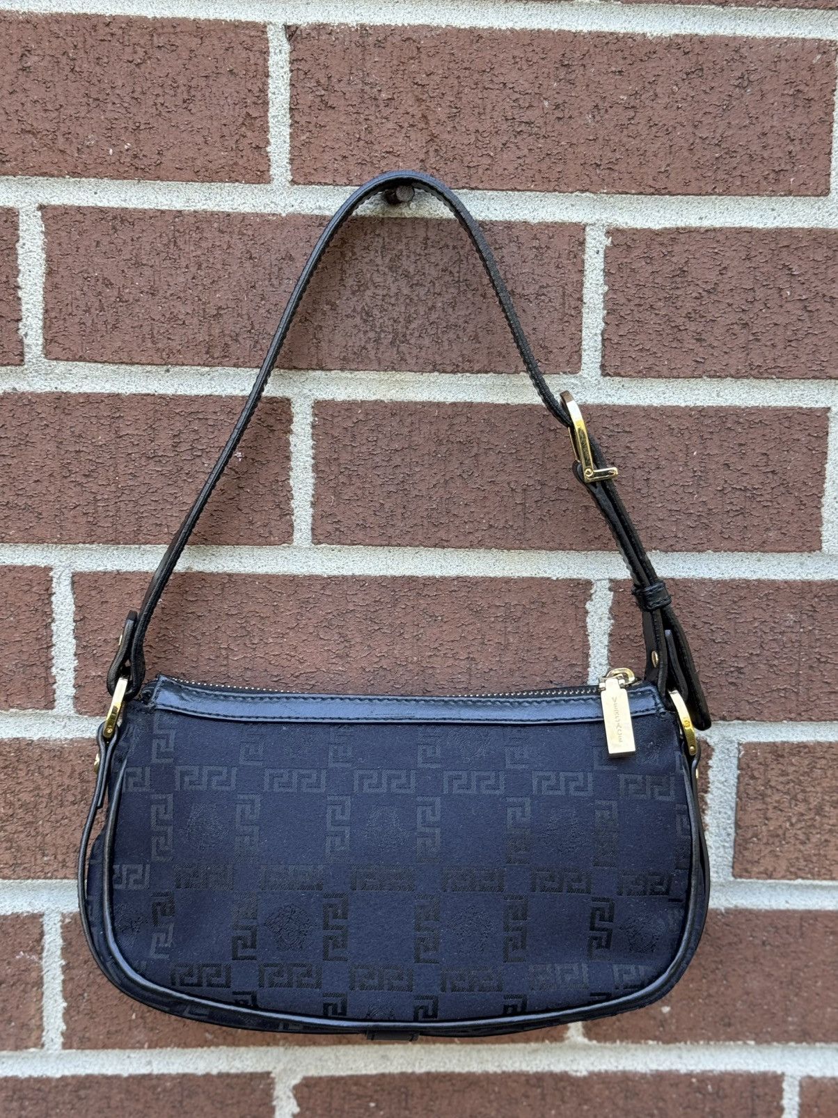 Versace Versace Vintage Bag Authentic Size ONE SIZE - 2 Thumbnail