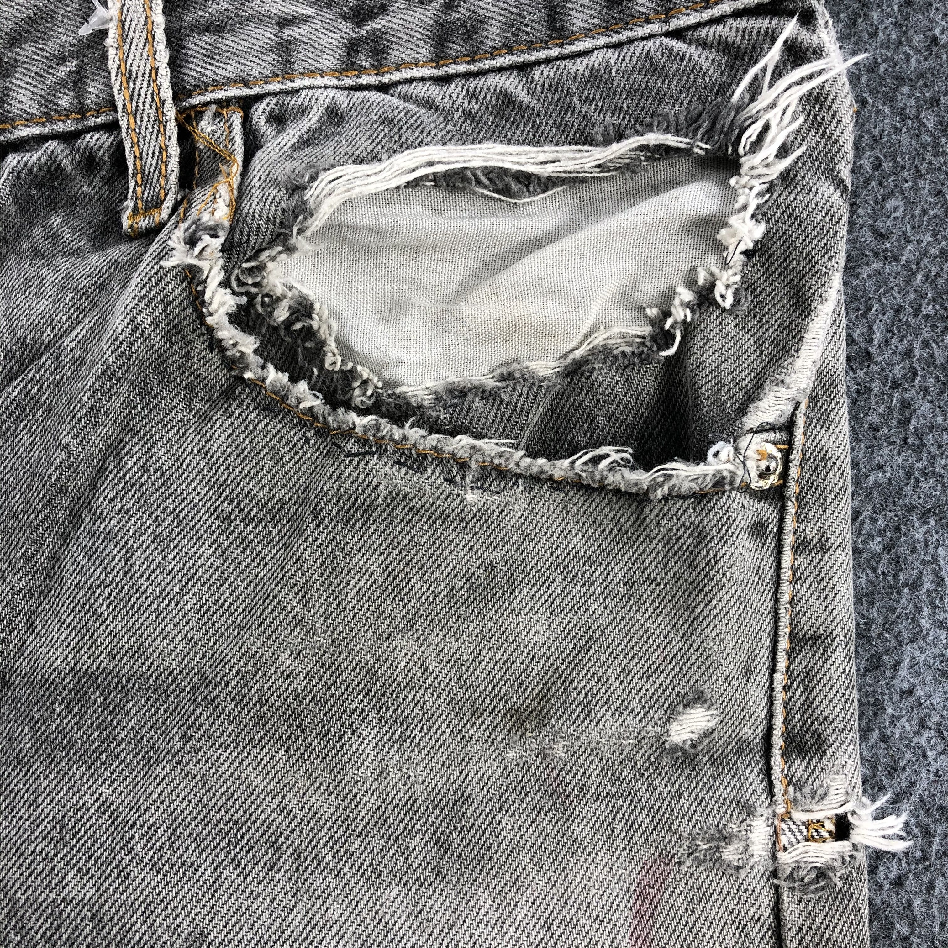 Levi's Vintage 90s Ripped Levis 501 Earth Tone Jeans-J1600 Size US 36 / EU 52 - 12 Thumbnail