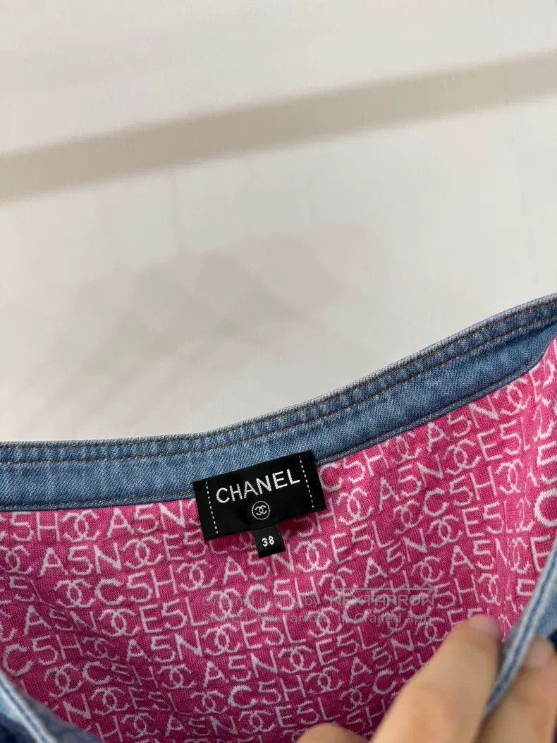 Chanel Chanel 20P two-pocket denim skirt Size 25" / US 0 / IT 36 - 4 Thumbnail