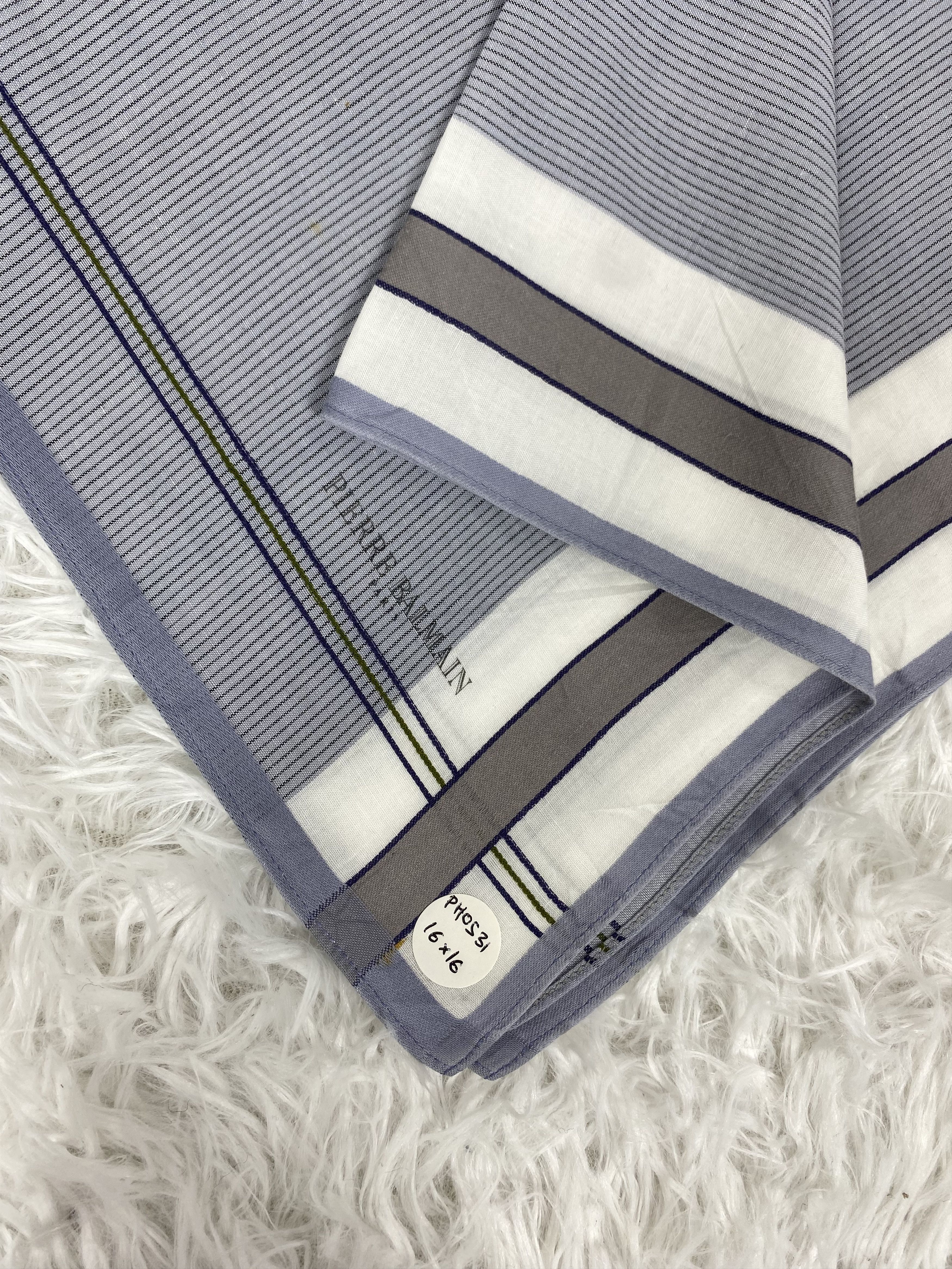 Pierre Balmain Vintage Pierre Balmain Handkerchief Neckerchief PH0531 Size ONE SIZE - 2 Thumbnail