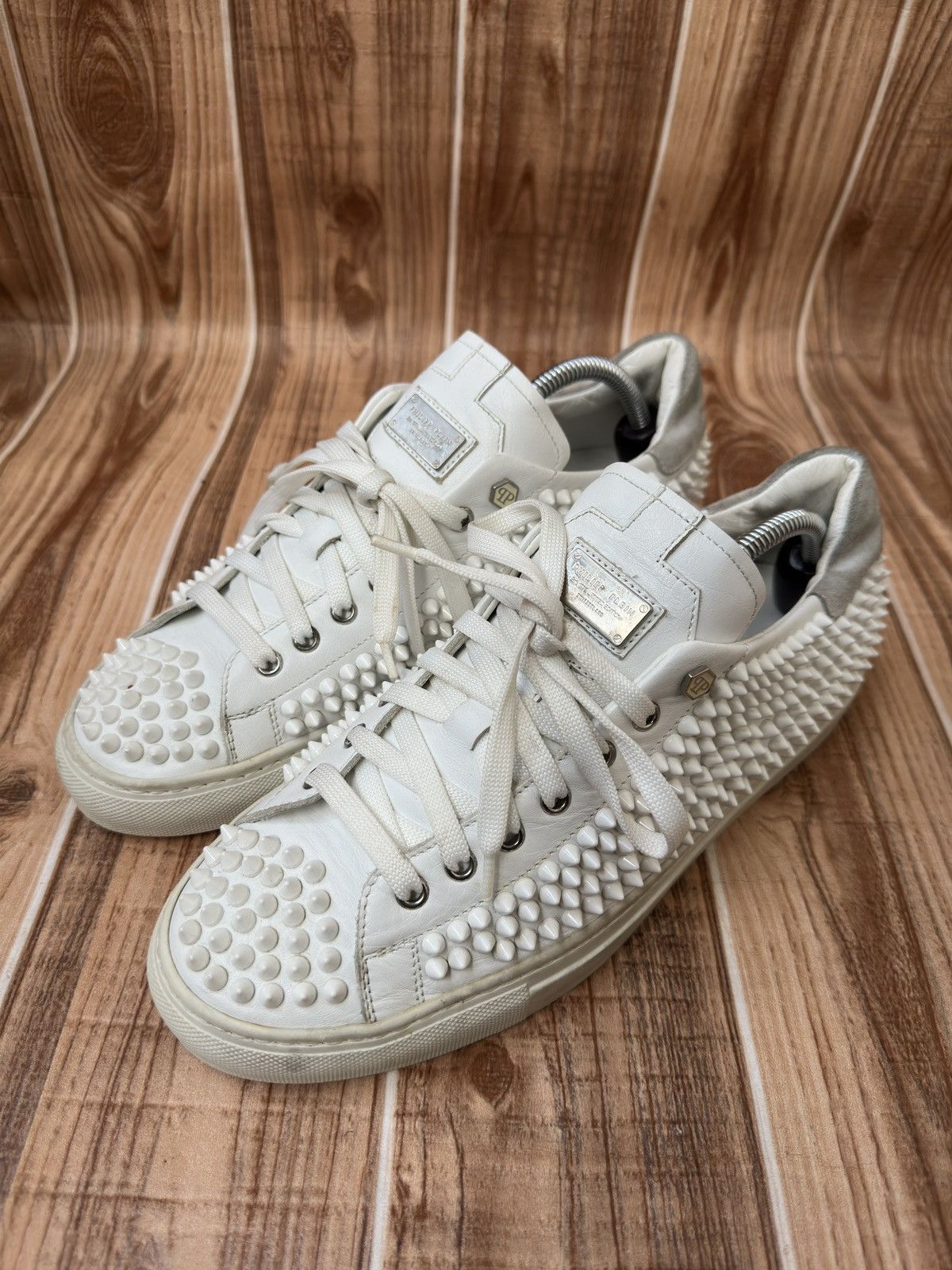 Philipp Plein Philipp Plein 78 Studded Spiked White Low Top Trainers Size US 9 / EU 42 - 1 Thumbnail
