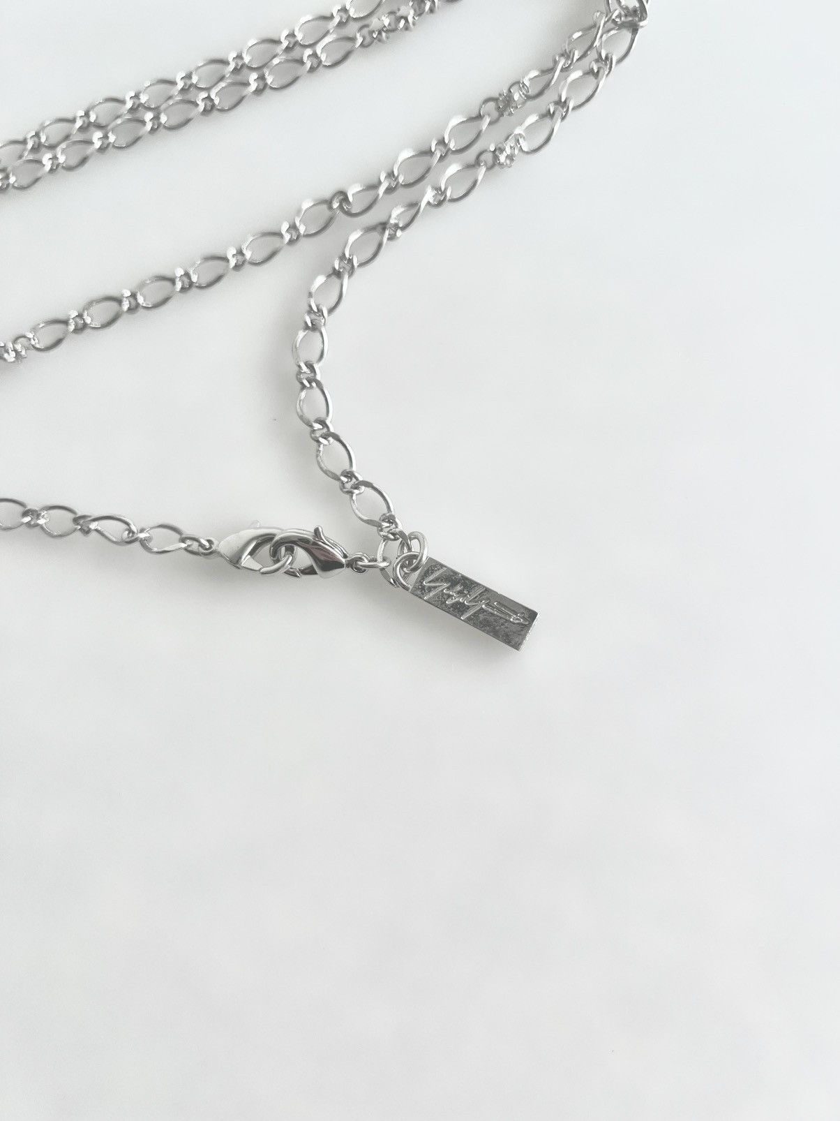 Yohji Yamamoto Yohji Yamamoto - Silver Crystal Thin Long Chain Necklace Size ONE SIZE - 6 Thumbnail