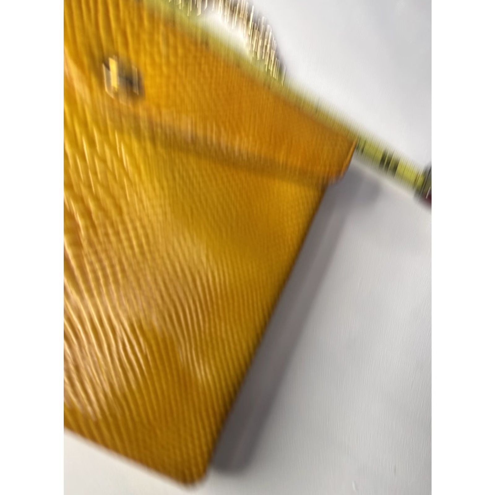 Vintage VINTAGE Yellow Snakeskin Purse Bag Gold Chain Antique Size ONE SIZE - 3 Thumbnail