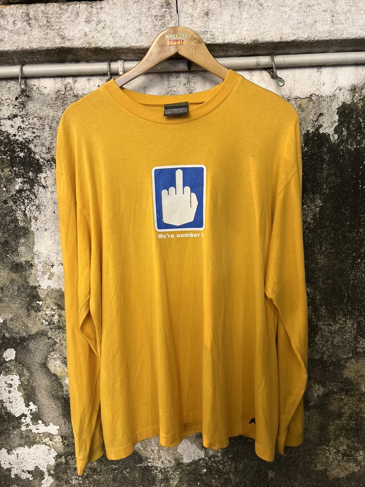 Ripcurl Rare Vtg We’re number 1 middle finger Ripcurl surfing Size US L / EU 52-54 / 3 - 1 Thumbnail
