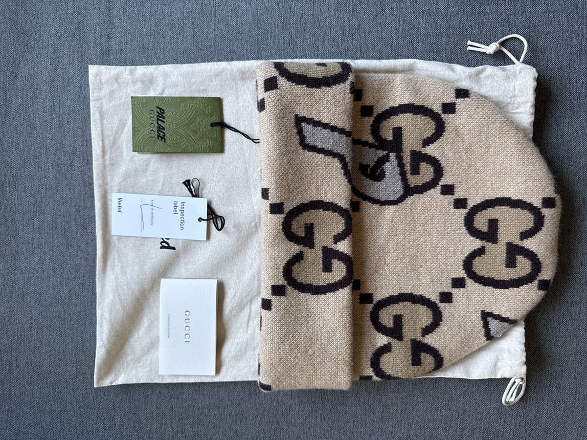 image of Bonnet Gucci x Palace in Beige, Men's