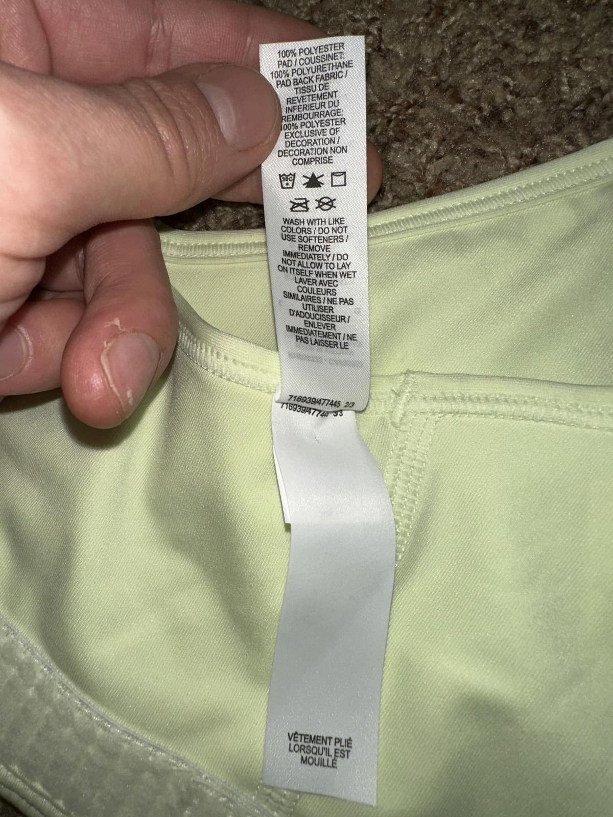 Nike Nike Swoosh Women's Medium-Support 1-Piece Pad Sports Bra Size ONE SIZE - 7 Thumbnail
