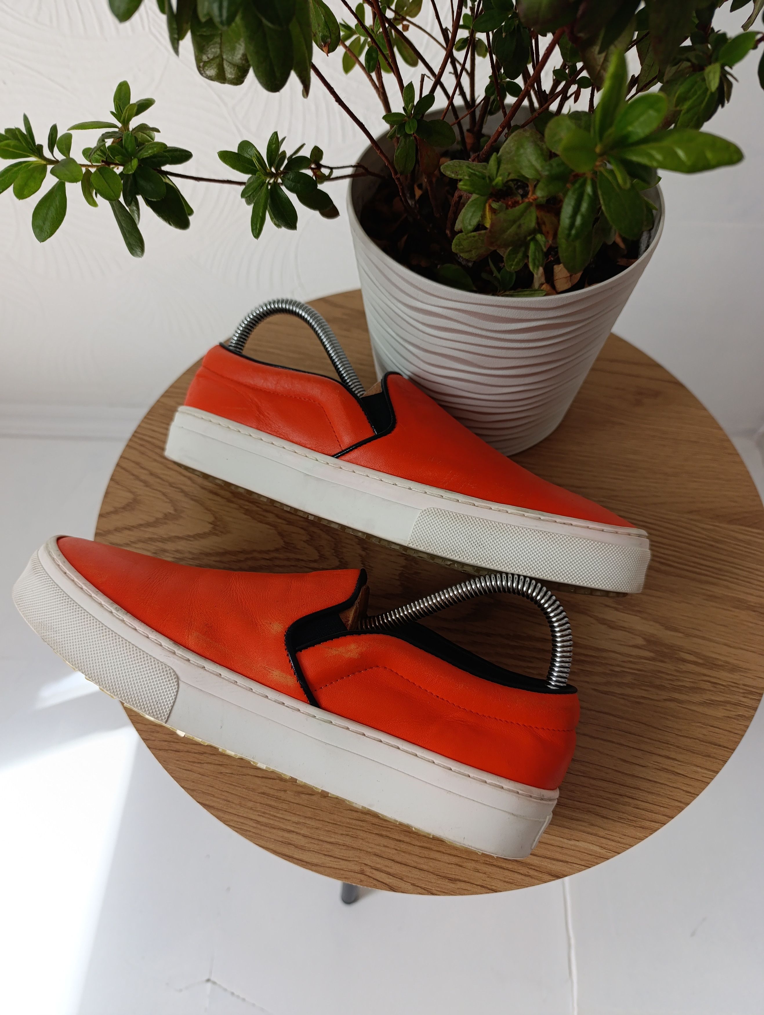Celine CELINE LEATHER ORANGE SLIP-ON WOMENS SHOES Size US 8 / IT 38 - 6 Thumbnail