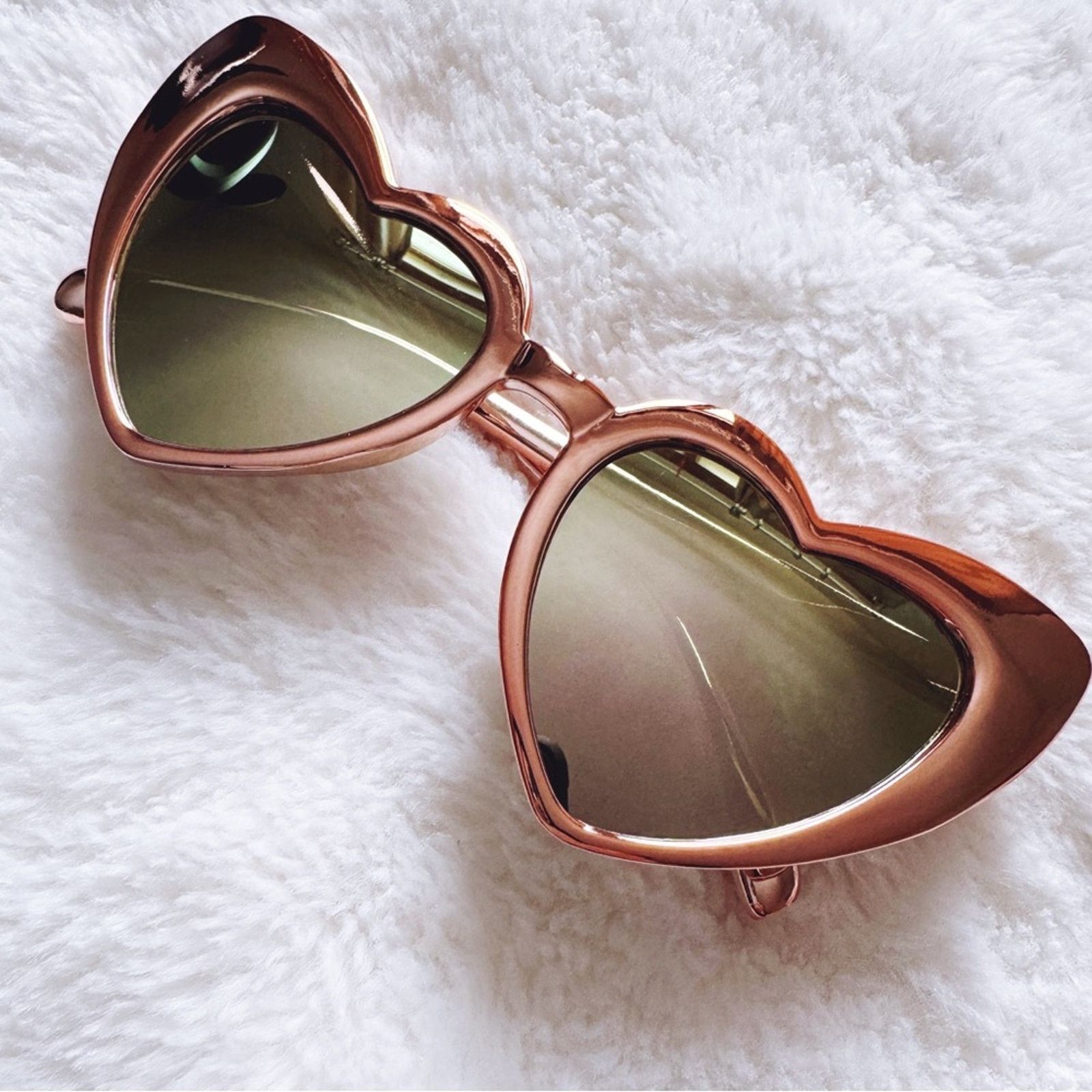 Other Addison Gold Heart-Shaped Sunglasses Size ONE SIZE - 1 Thumbnail
