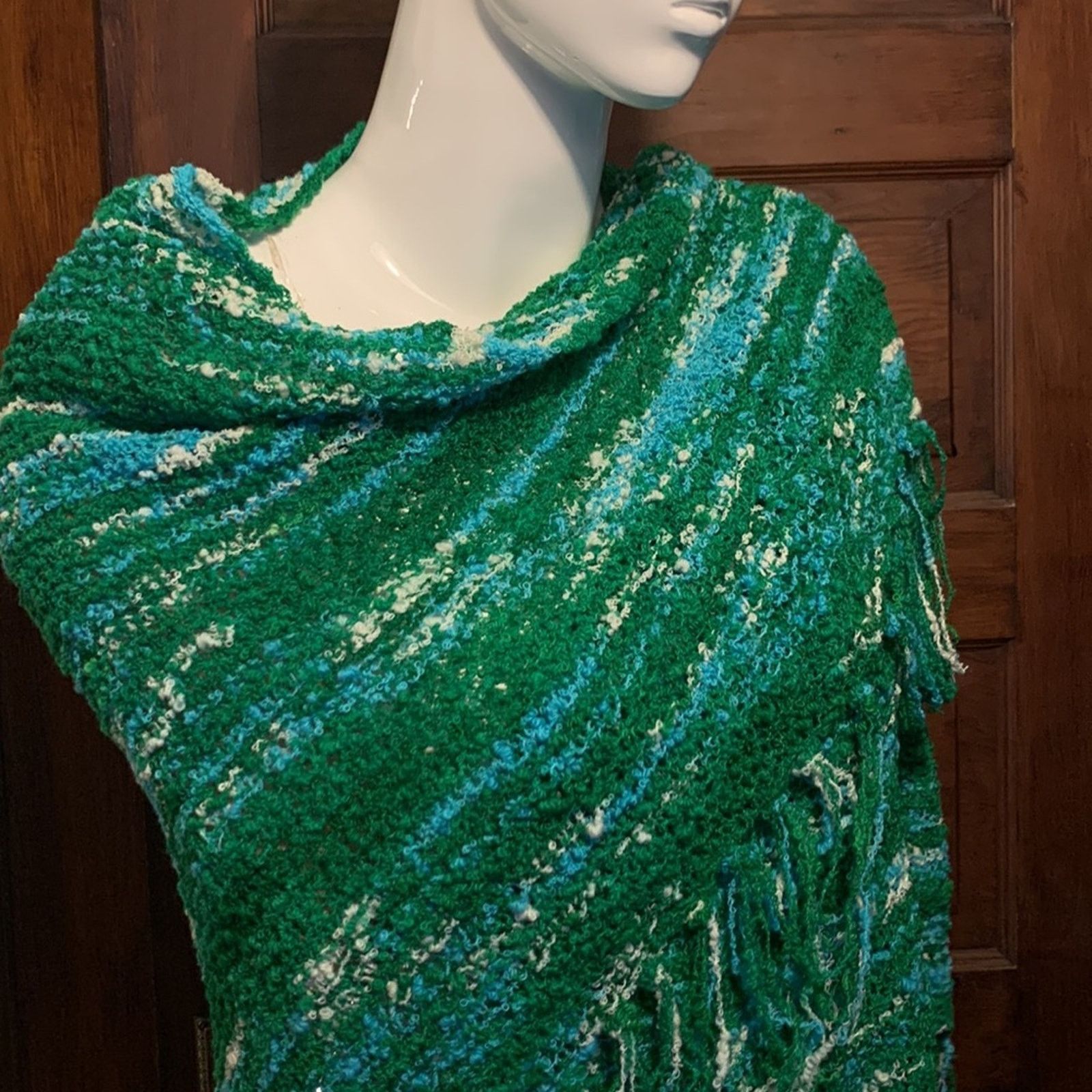 Handmade Handmade knit crochet bouclé shawl scarf wrap PONCHO Size ONE SIZE - 2 Thumbnail