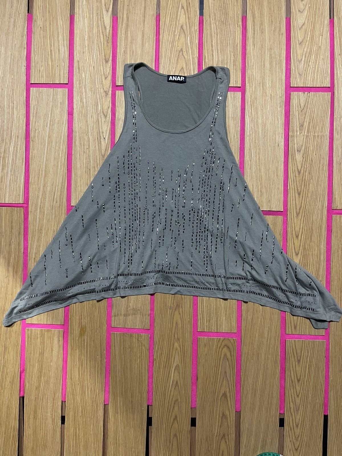 If Six Was Nine ANAP Y2K TANK TOPS with iron embossed emlem motif Size M / US 6-8 / IT 42-44 - 1 Thumbnail