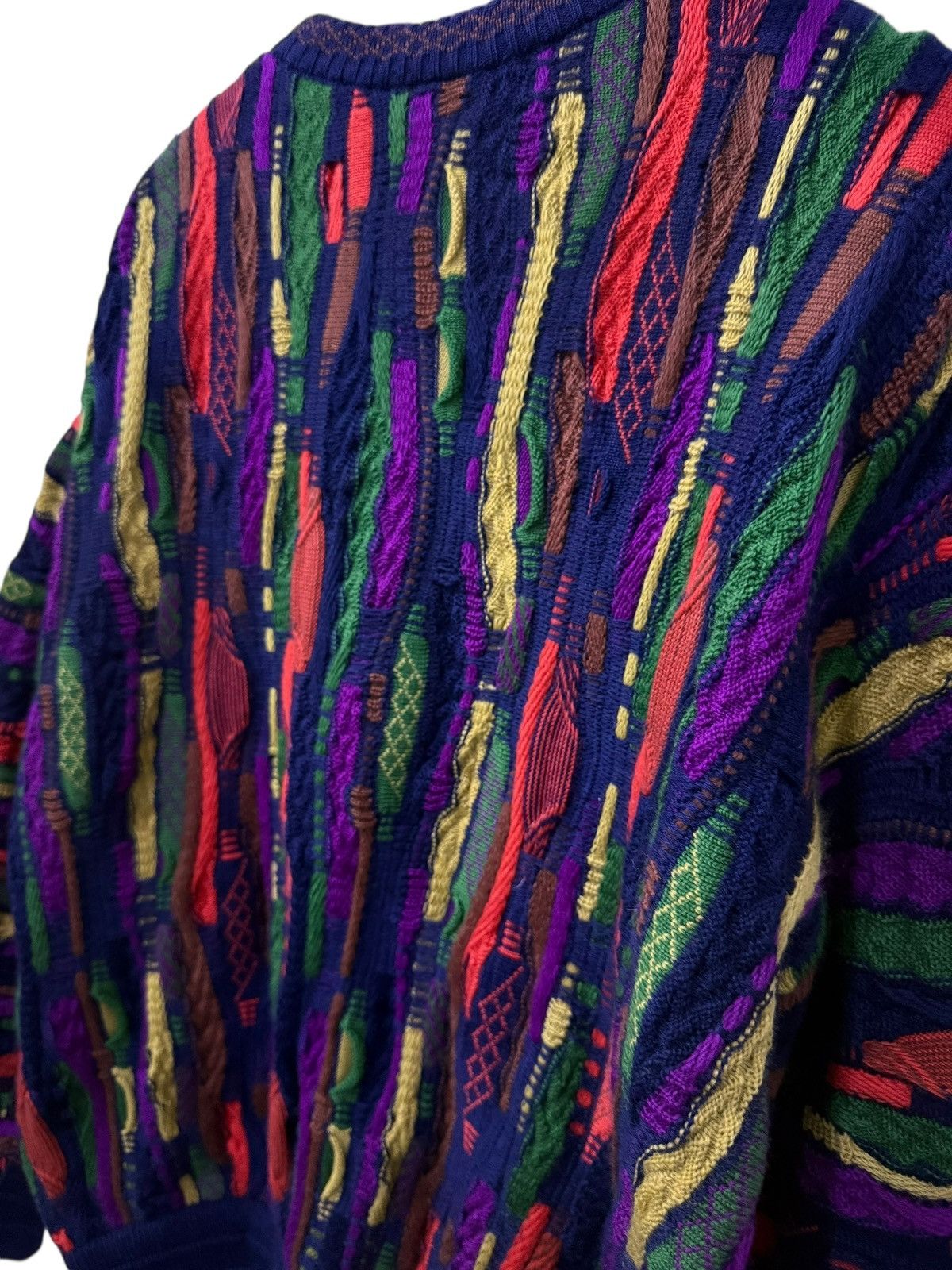Vintage Vintage Coogi Style By Limnos 3D Cable Knit Wool Sweater Size US L / EU 52-54 / 3 - 13 Thumbnail