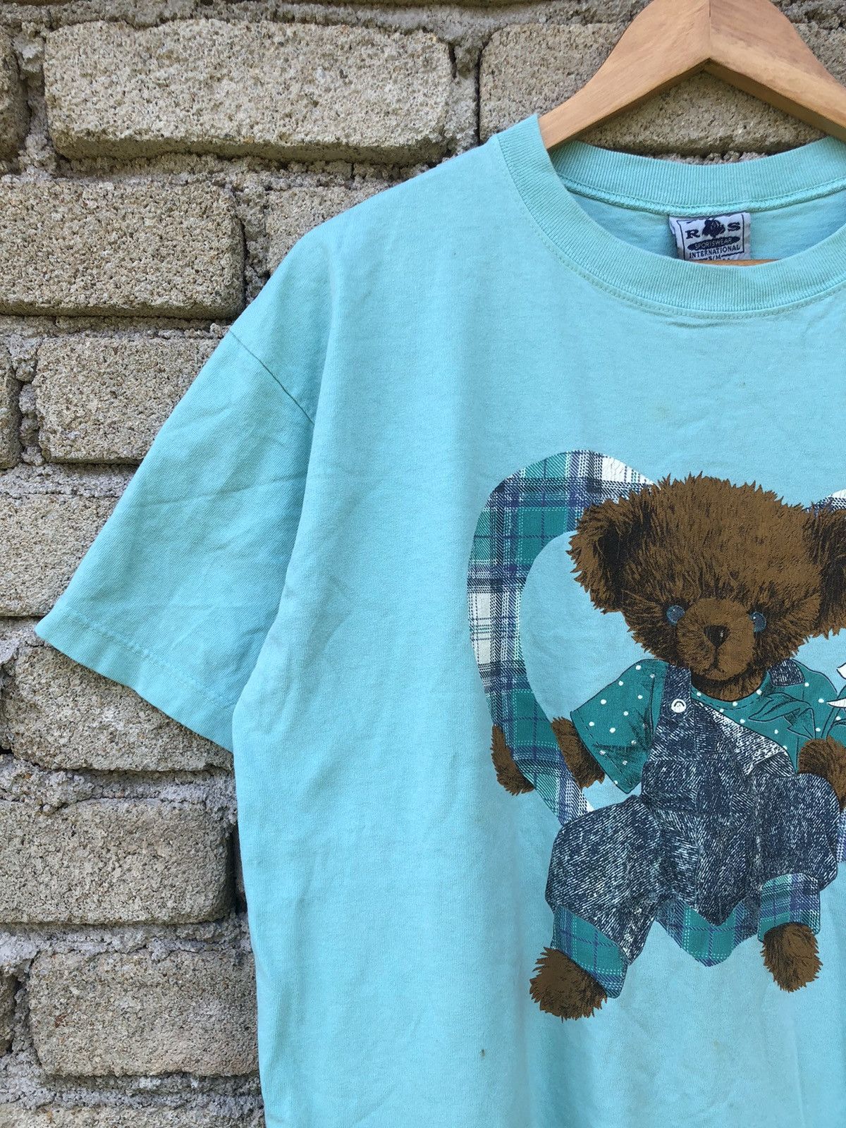 Vintage Vintage 90s Teddy Bear Art Tshirt Size US L / EU 52-54 / 3 - 5 Thumbnail