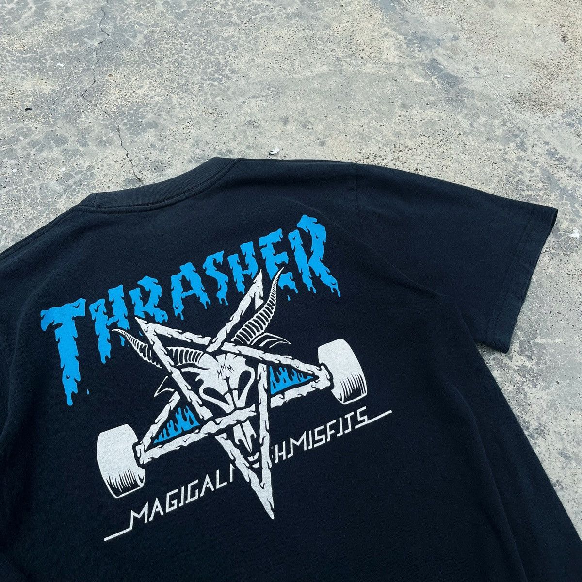 Thrasher Magical Mosh Misfits X Thrasher Skateboard Japanese Brand Size US M / EU 48-50 / 2 - 4 Thumbnail