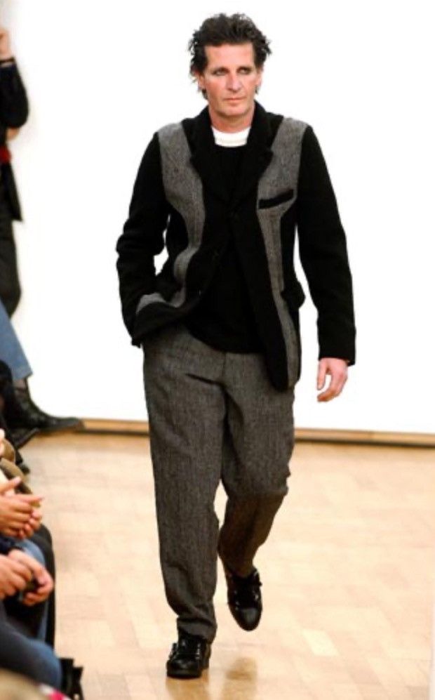 Comme des Garcons Fall03 Runway Black Wool Dye Blazer Size US S / EU 44-46 / 1 - 2 Thumbnail