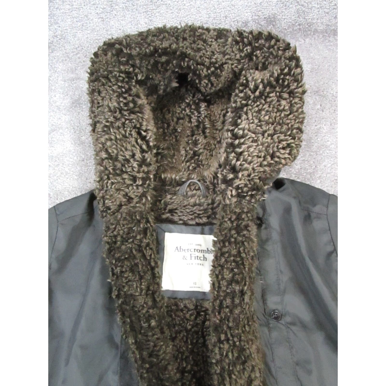 Abercrombie & Fitch VINTAGE Abercrombie & Fitch Parka Jacket Mens XS Gray Insulated Open Front 90s Style Mens Size US XS / EU 42 / 0 - 2 Thumbnail