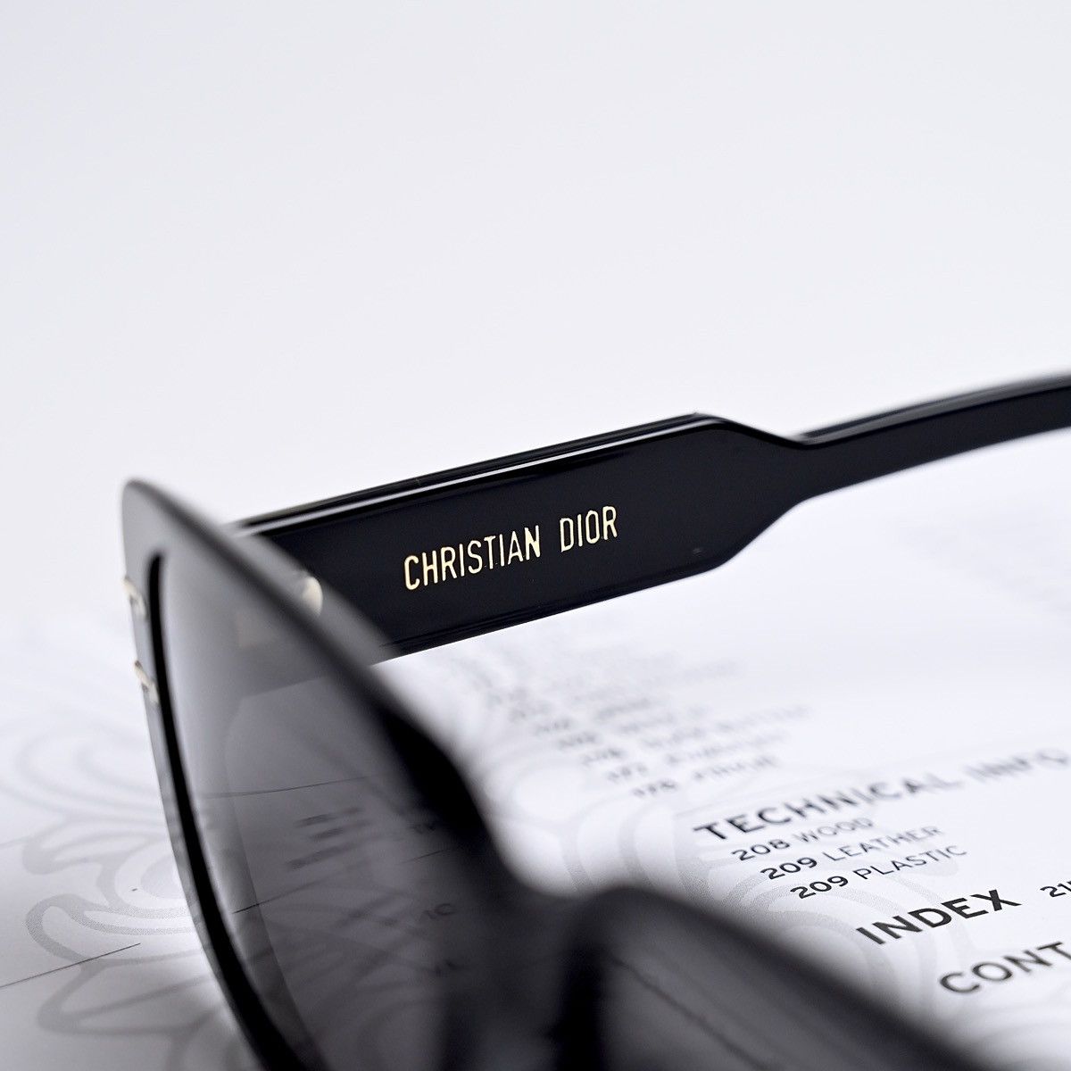 Dior DIOR DIORSIGNATURE S12I 10A0 SUNGLASSES Size ONE SIZE - 4 Thumbnail