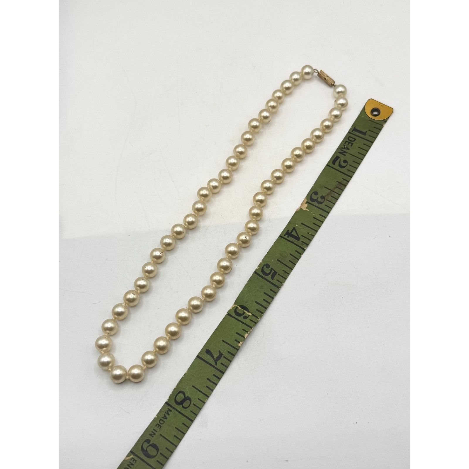 Vintage Vintage faux pearl beaded necklace with barrel clasp Size ONE SIZE - 2 Thumbnail