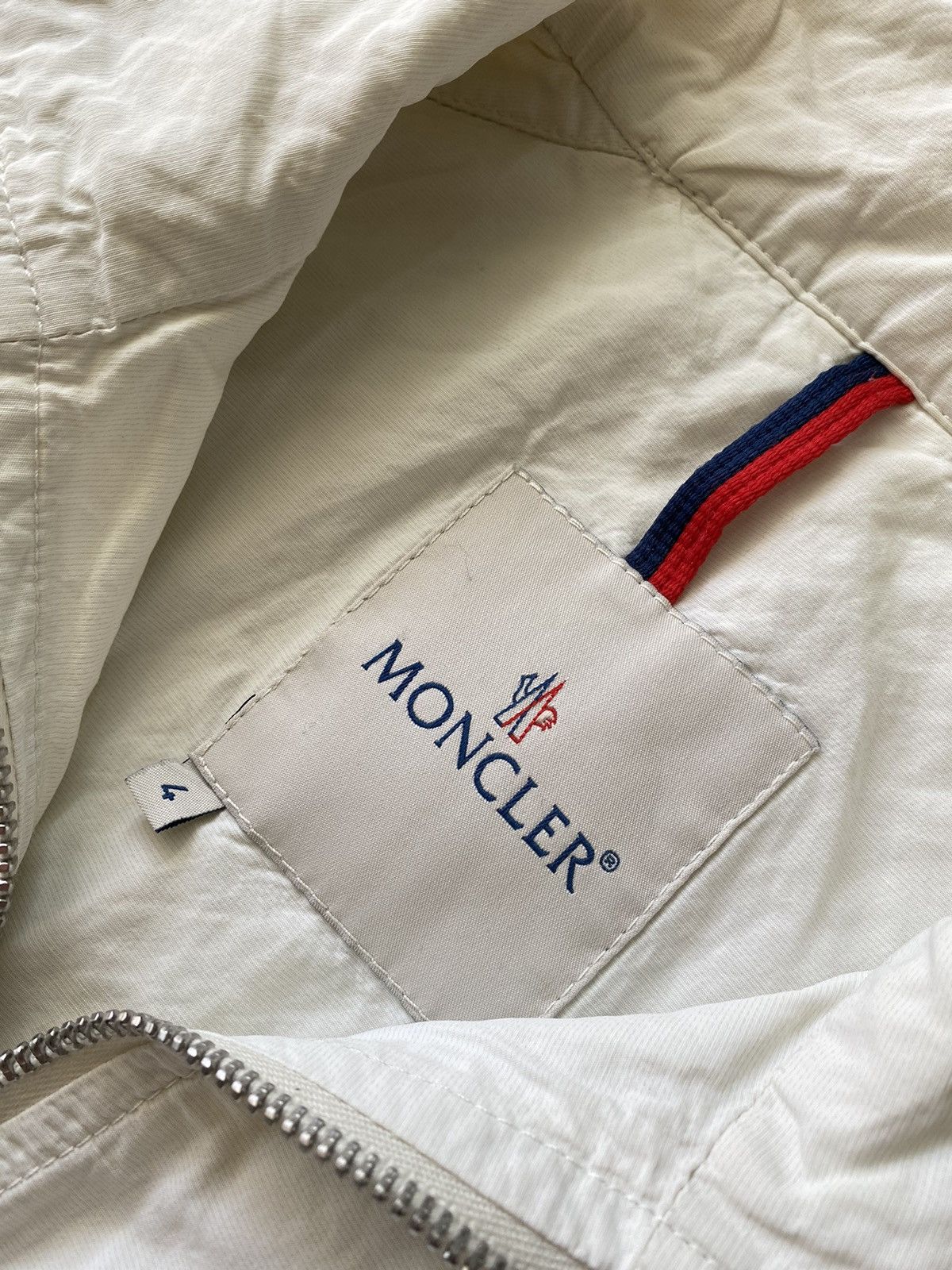 Moncler Moncler vintage shell pocket jacket Size L / US 10 / IT 46 - 5 Thumbnail
