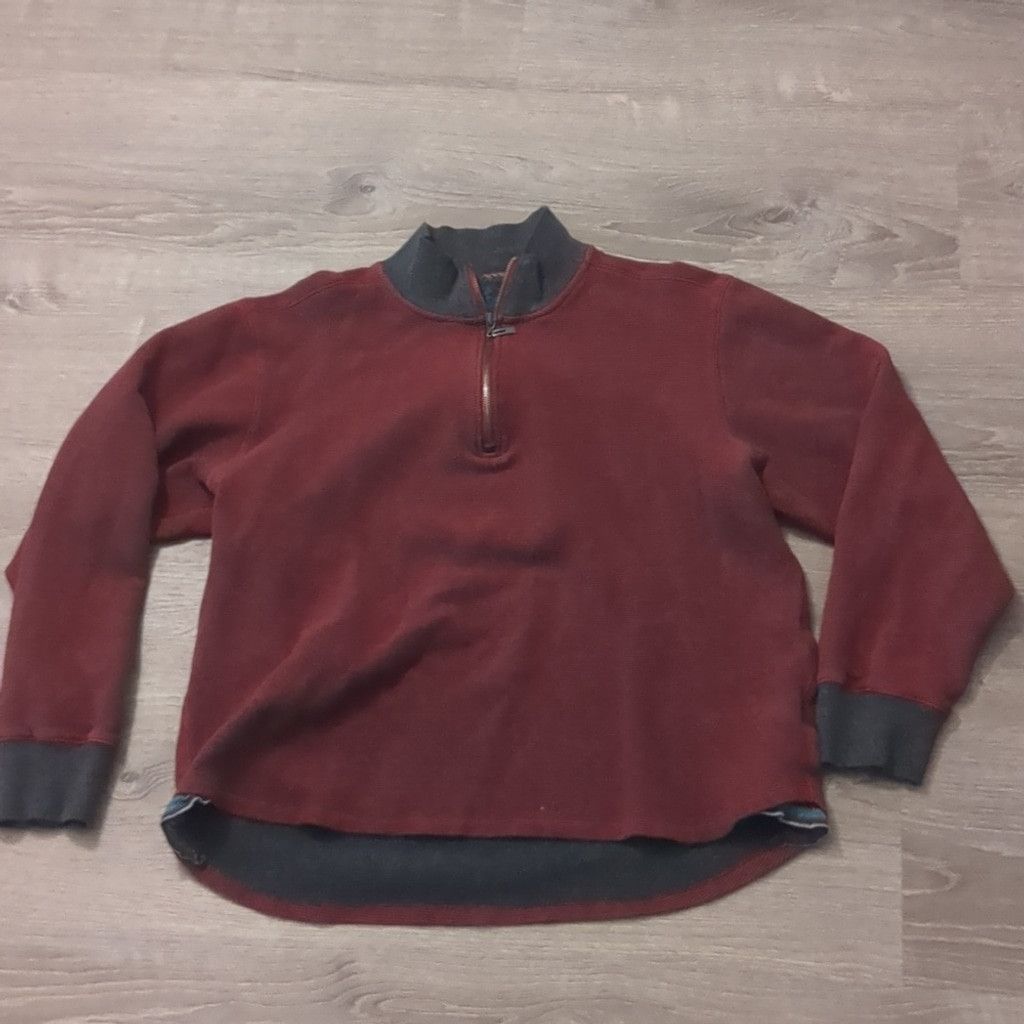 Robert Graham Robert Graham pullover 1/4 zip sweater size XL Size US XL / EU 56 / 4 - 1 Thumbnail