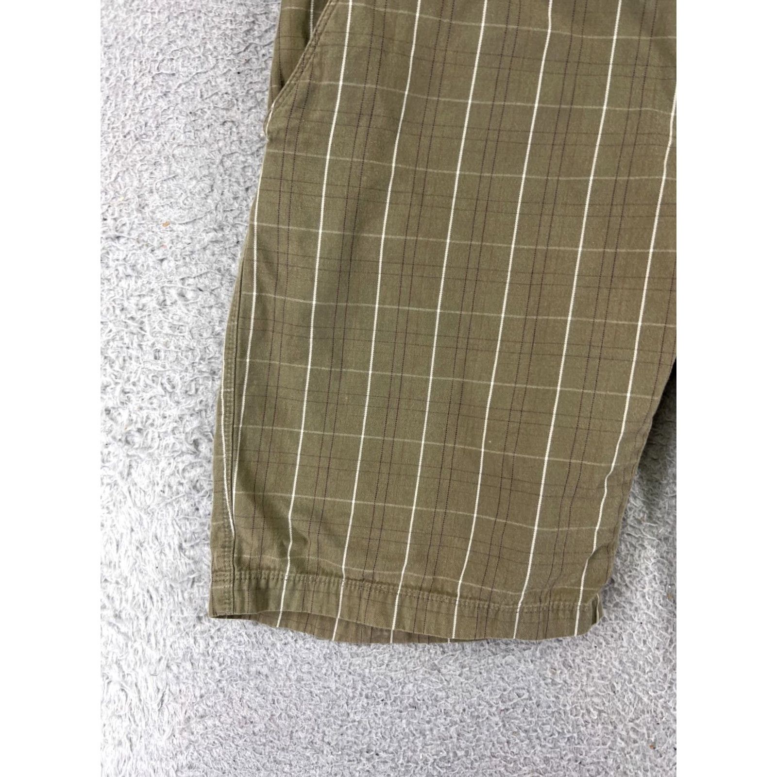The North Face The North Face Womens Shorts Plaid 100% Cotton Beige Golf Twill Chino 28x10 Adjustable Stretch Machine Washable Regular Size 30" / US 8 / IT 44 - 6 Thumbnail