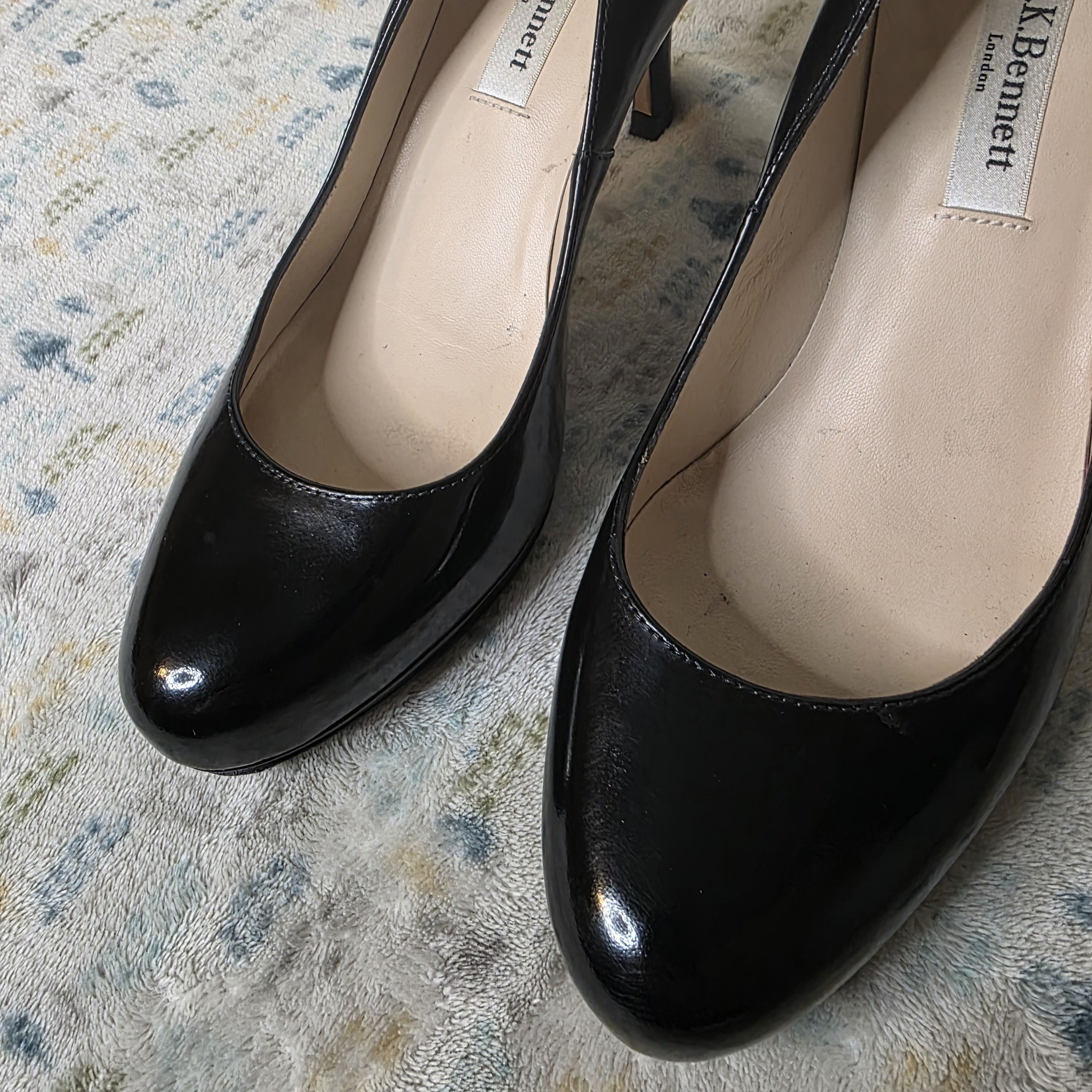 LK Bennett L.K. Bennett Black Leather Pump Heels Size US 5 / IT 35 - 5 Thumbnail