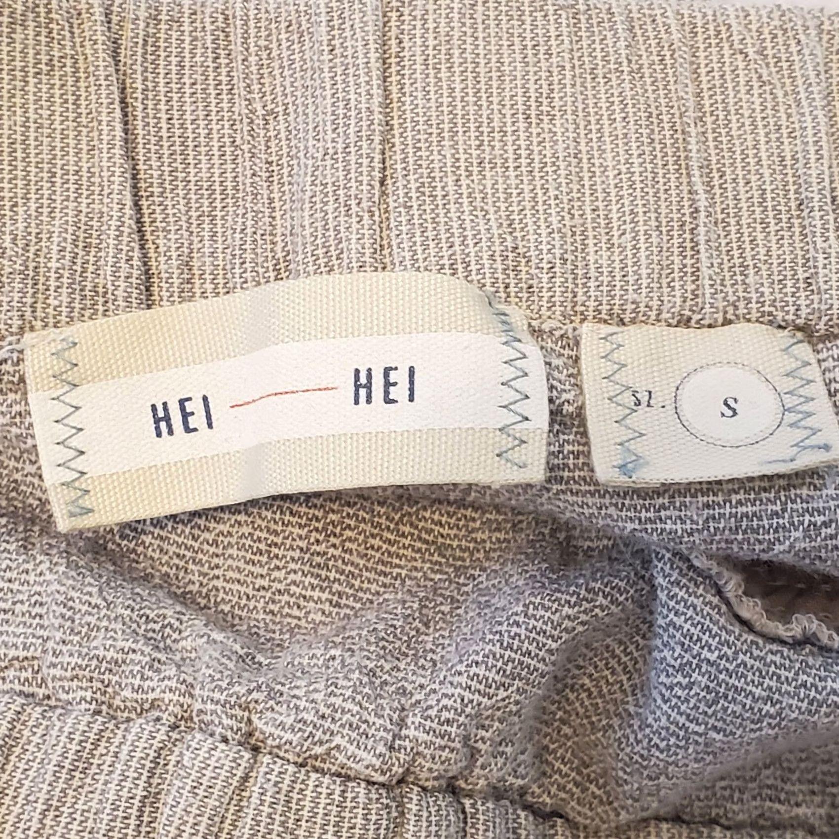 Vintage Hei Hei Anthropologie Cropped Pants 100% Linen Size S Cream Pull On Size 28" / US 6 / IT 42 - 5 Thumbnail