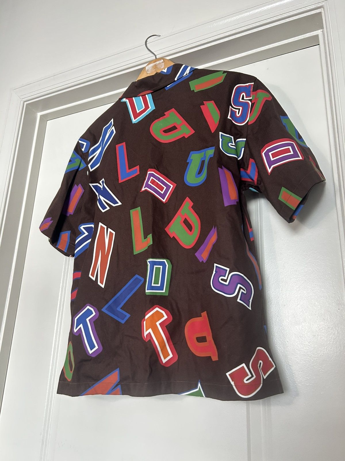 Louis Vuitton × NBA Louis vuitton NBA button up brown Size US M / EU 48-50 / 2 - 4 Thumbnail
