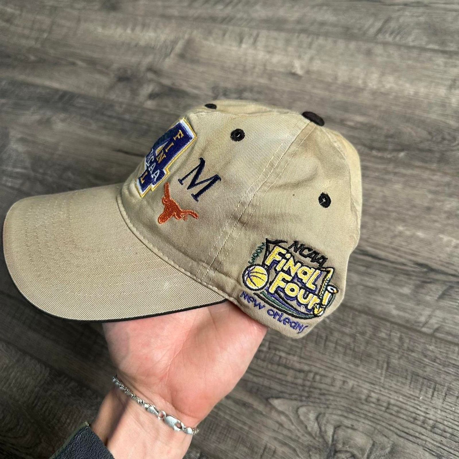 NCAA × Vintage Vintage New Orleans NCAA Final Four College Basketball Hat Size ONE SIZE - 3 Thumbnail