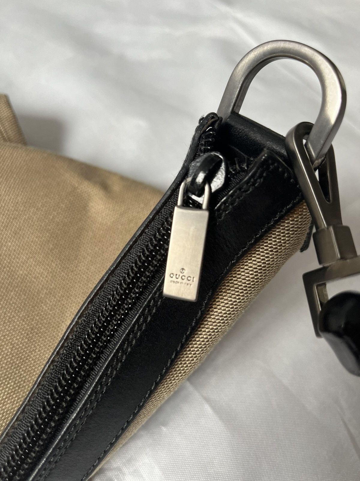 Gucci Gucci Vintage Hobo Bag Size ONE SIZE - 2 Thumbnail
