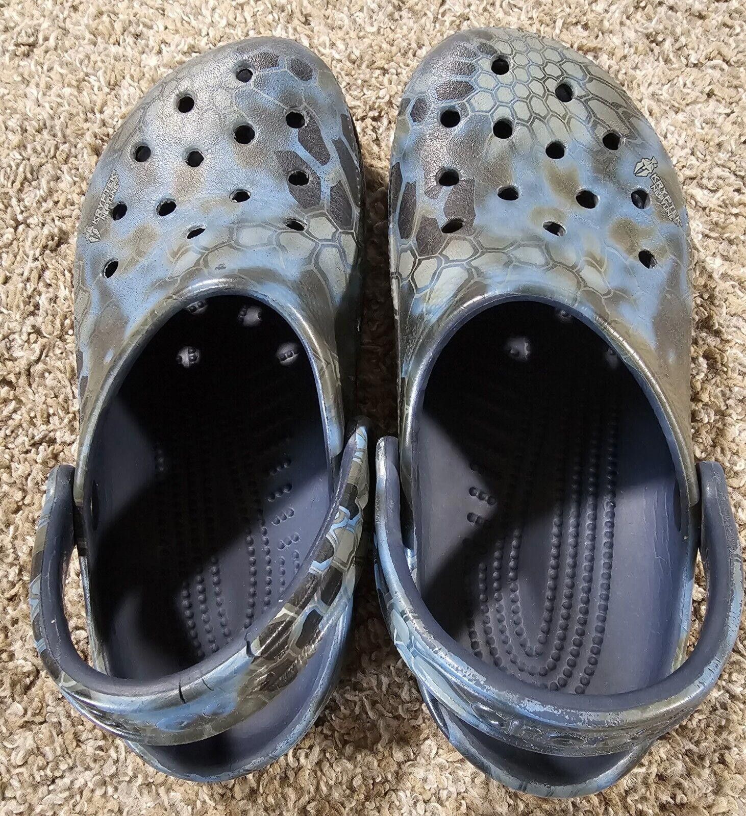 Crocs CROCS classic kryptek neptune M4 W6 blue sandal Cracks Size US 6 / IT 36 - 1 Thumbnail