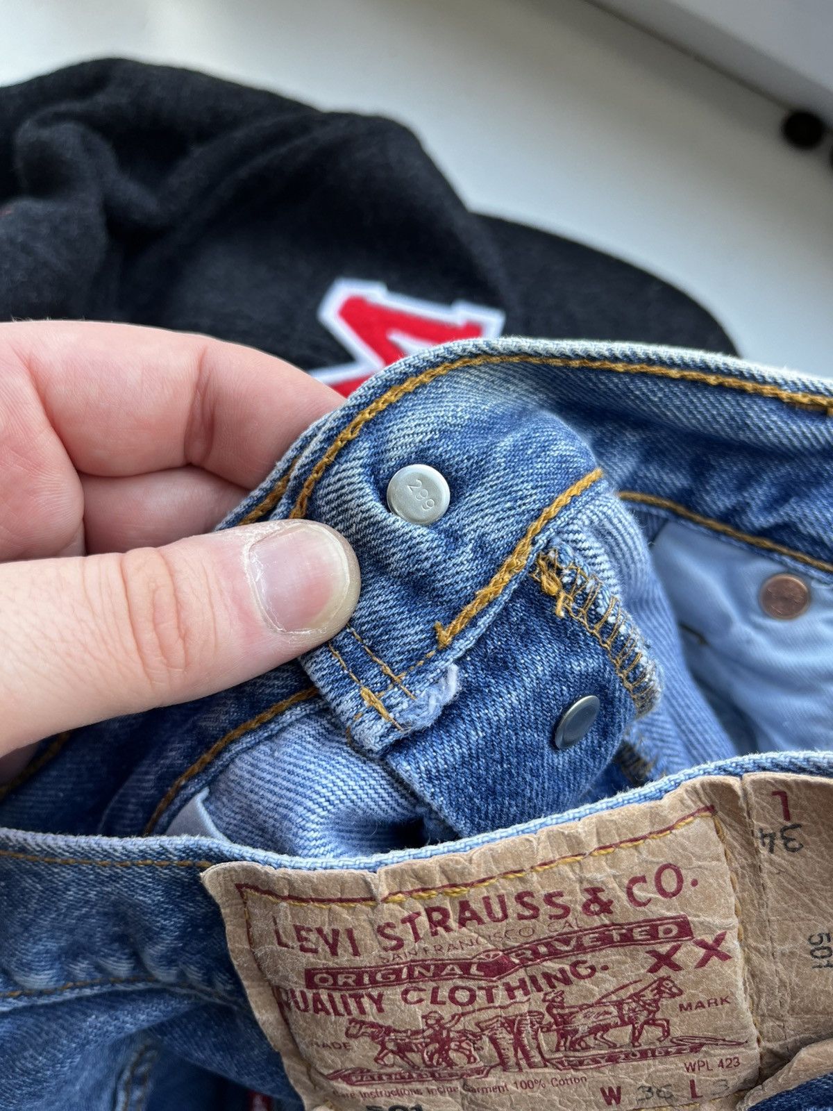 Levi's Levis 501 denim pants size 36-34 Size US 36 / EU 52 - 17 Thumbnail