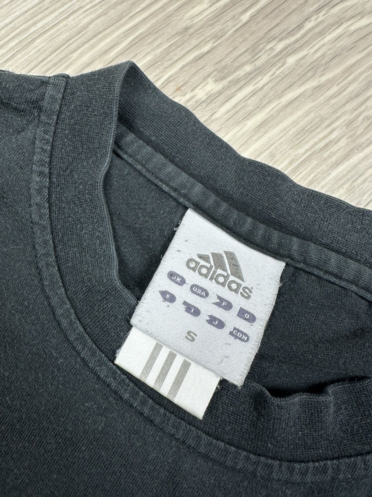 Adidas Adidas Real Madrid Jersey T-Shirt Player Raul #7 Size US S / EU 44-46 / 1 - 10 Thumbnail