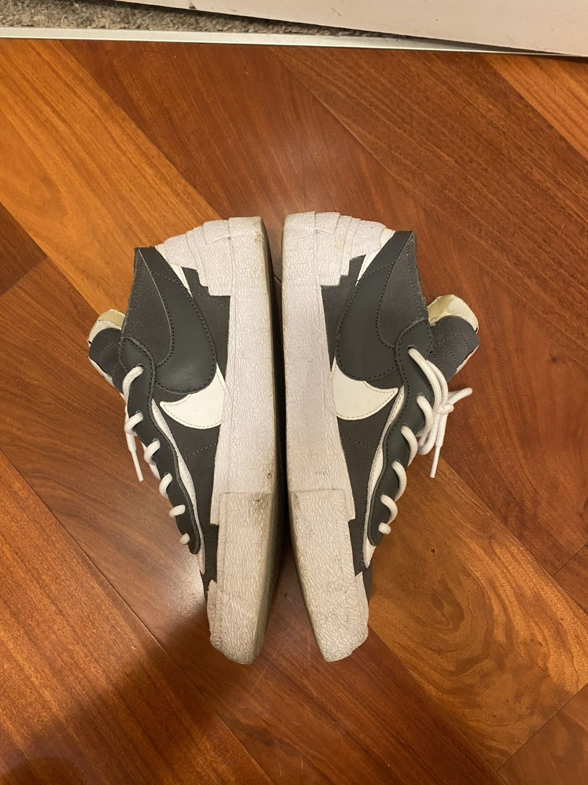 Nike × Sacai Grey Nike x Sacai blazer lows Size US 8.5 / EU 41-42 - 2 Thumbnail