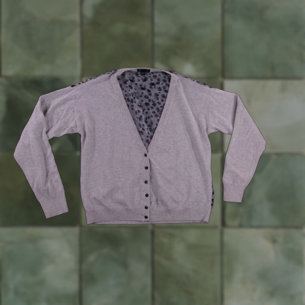 Gap Gap Cardigan Sweater Women M Gray Animal Print Button Knit Back Size M / US 6-8 / IT 42-44 - 1 Thumbnail